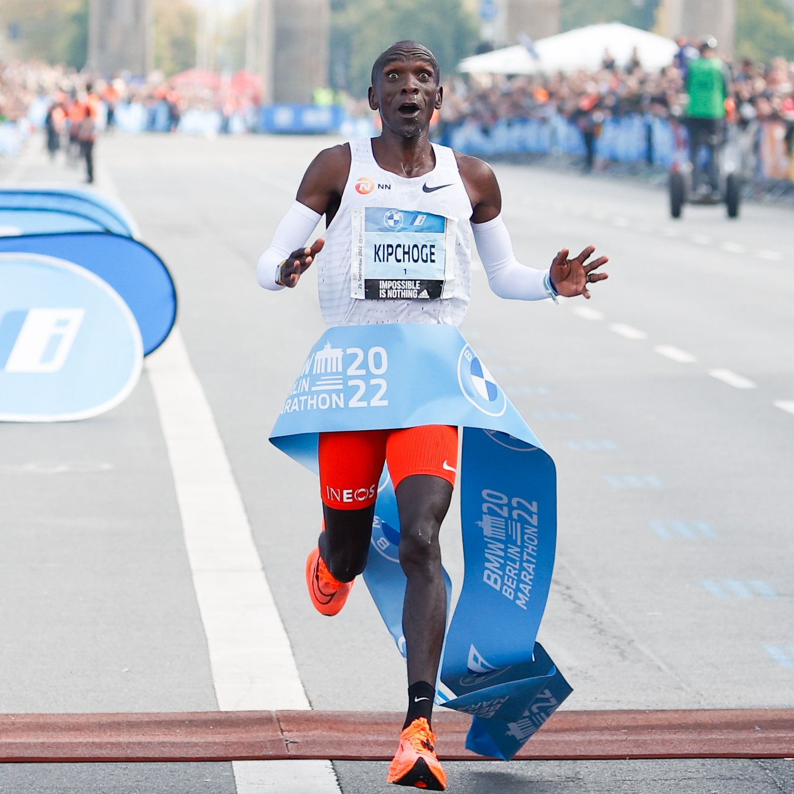 what shoes does eliud kipchoge wear