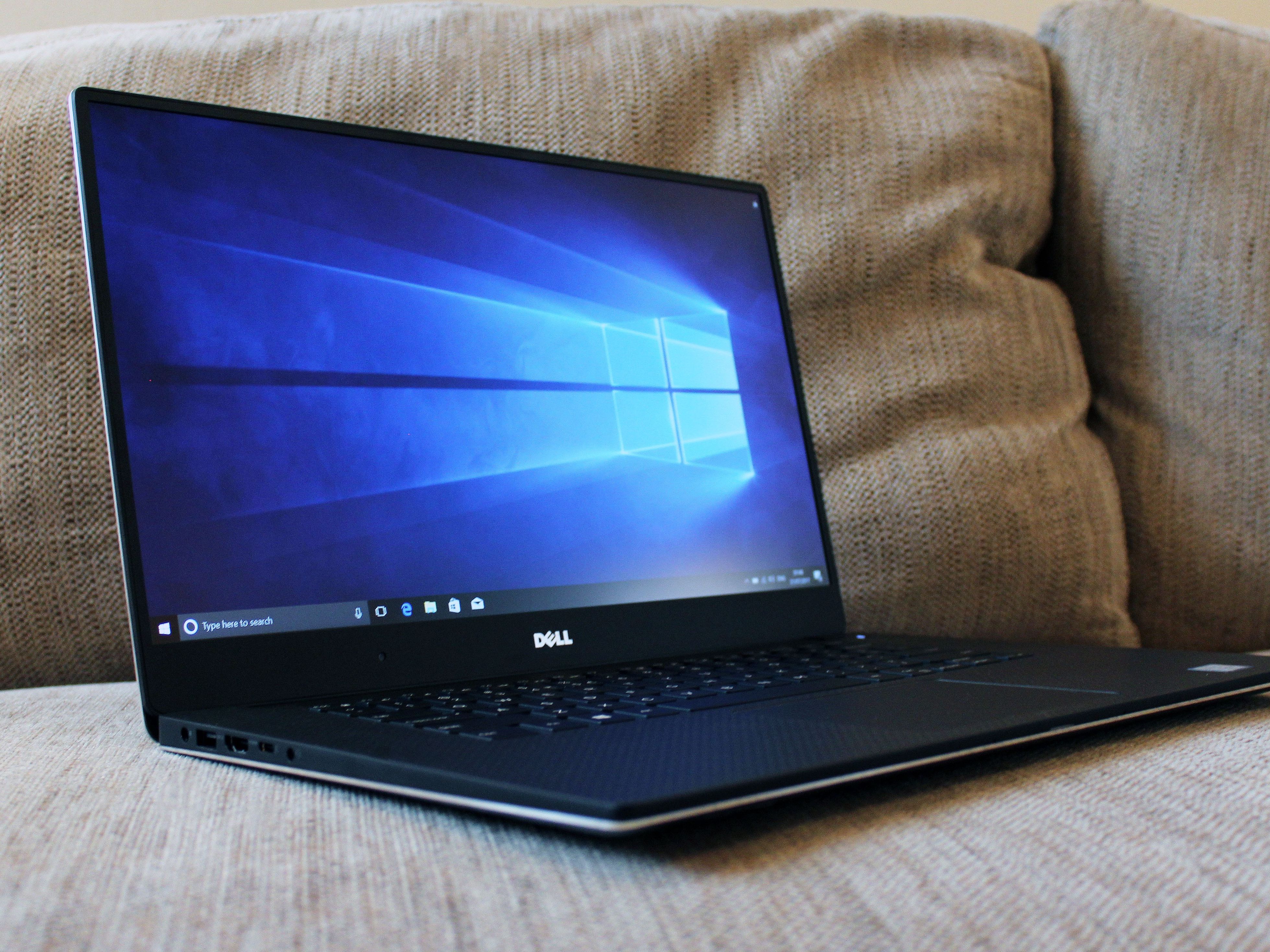 Windowsノート本体 DELL Precision 5520 Core i7-7820HQ 4K Amazon.com: Dell Precision 5520 M5520 FHD 1080P 15.6in i7