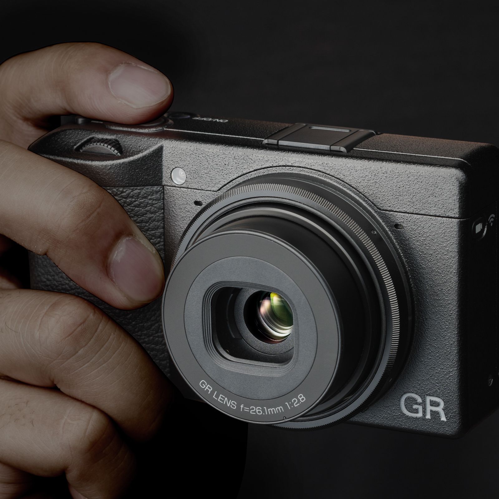 Ricoh GR IIIx arrives with a 40mm lens for a tighter angle