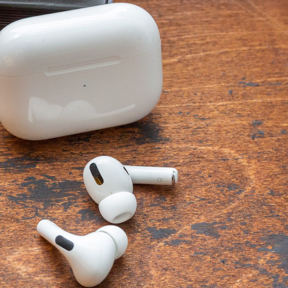 Apple AirPods Pro Review | Laptop Mag