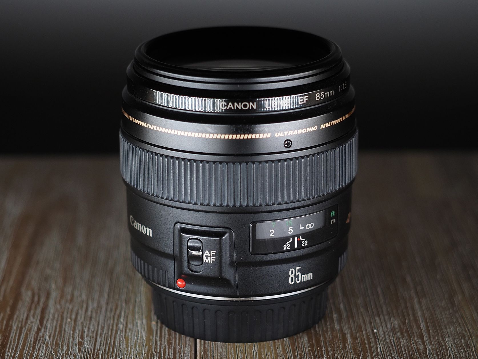 Amazon.com : Canon EF 85mm f/1.8 USM Medium Telephoto Lens