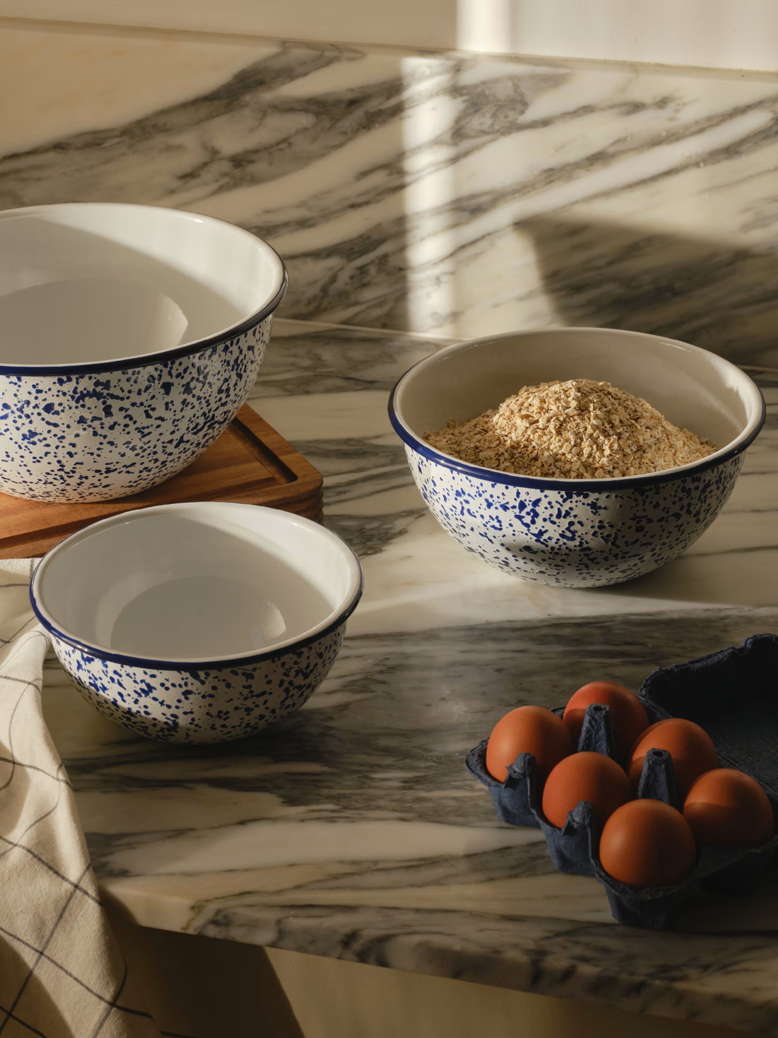 M&amp;amp;S, Enamel Large Mixing Bowl