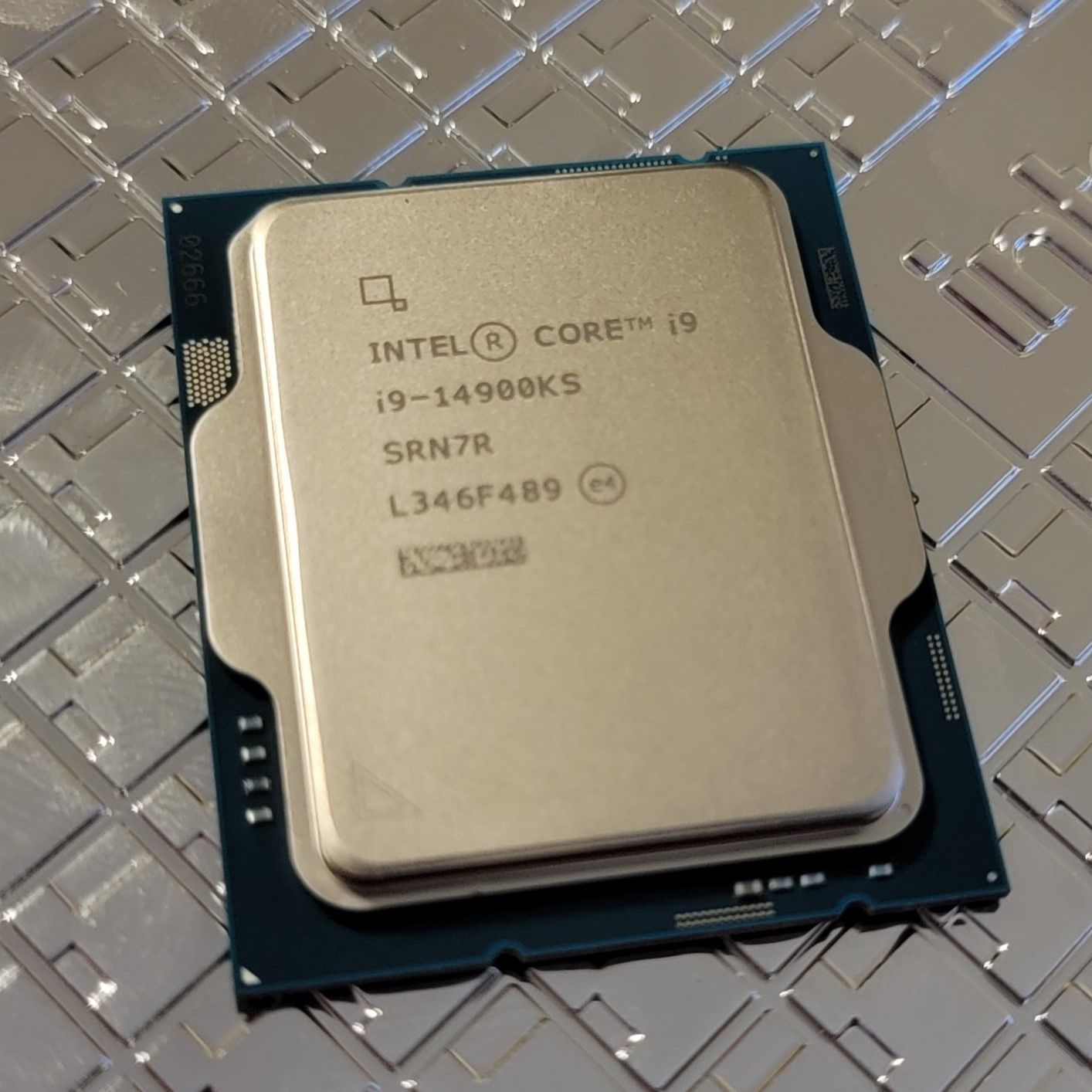 Amazon.com: New Intel 14th Gen Raptor Lake Core i9-14900K