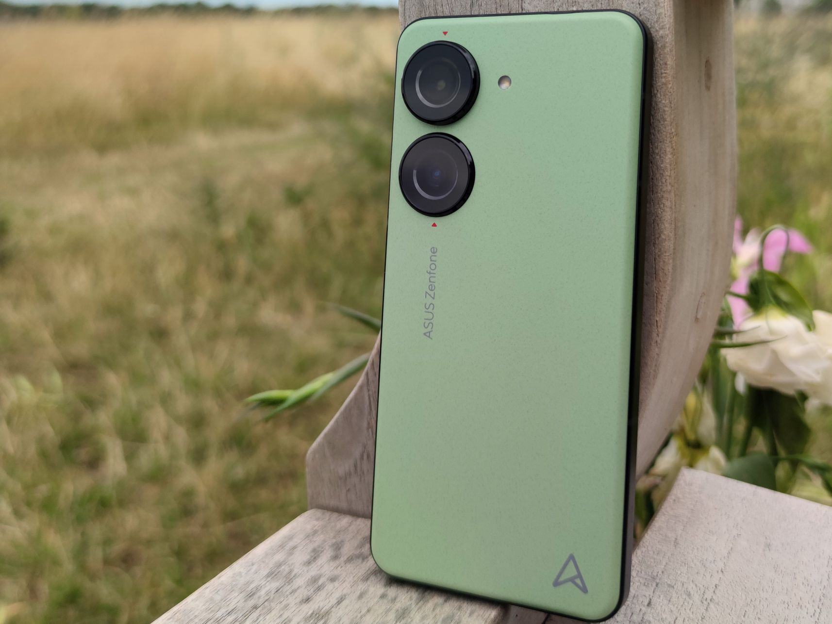 ASUS Zenfone 10 グリーン 8G 256GB Asus Zenfone 10 5G Green 256GB + 8GB Dual-Sim Factory