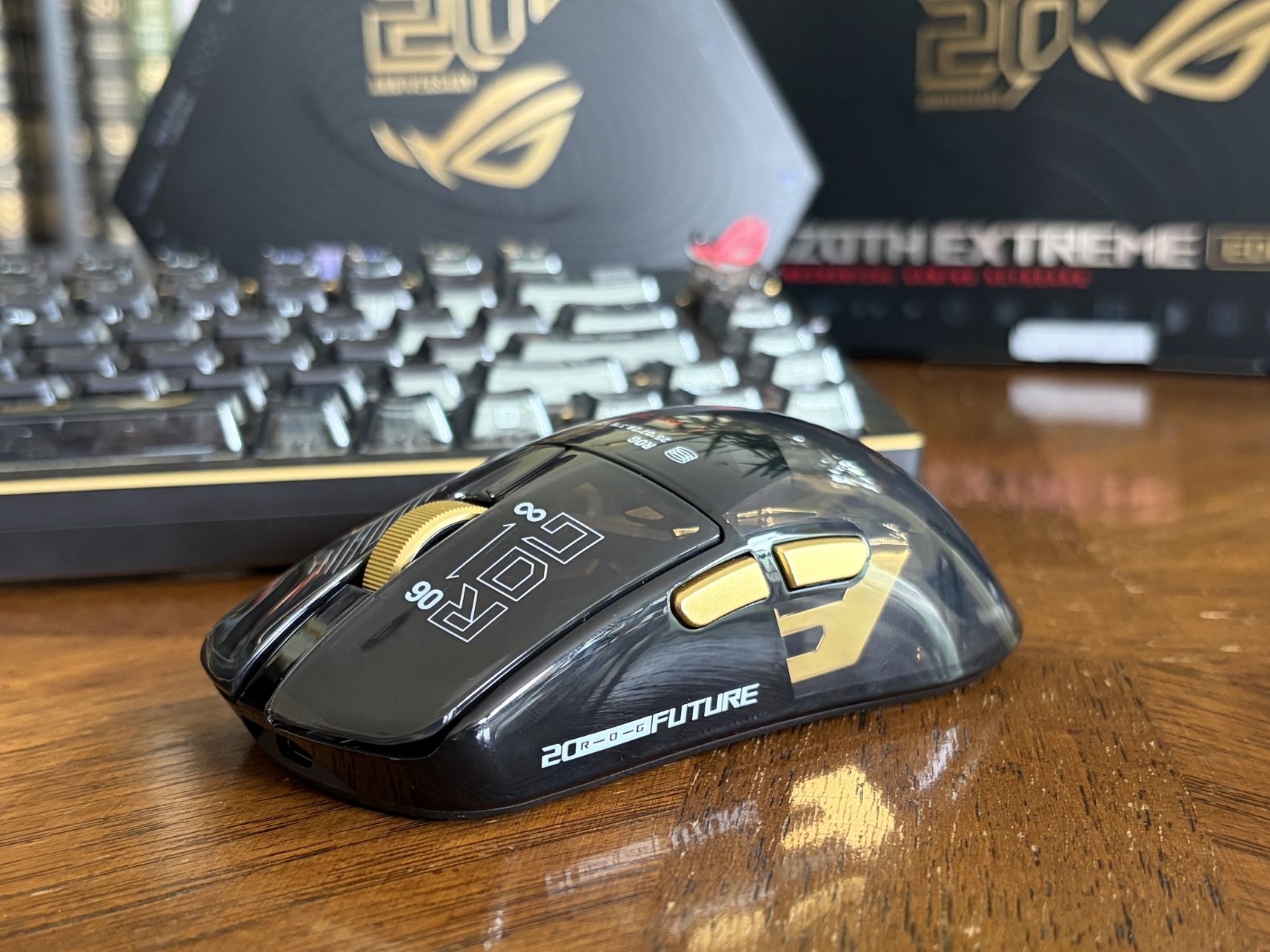 ASUS ROG Harpe II Extreme Edition 20 gaming mouse review | Windows