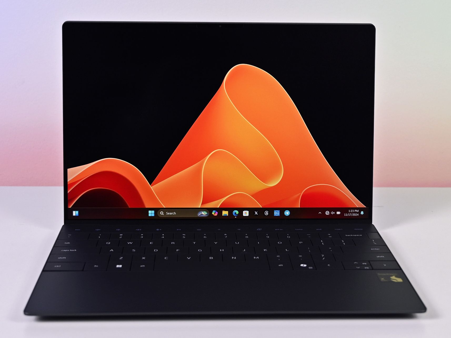 Dell XPS 13 (9345) with Snapdragon Review: Incredible power