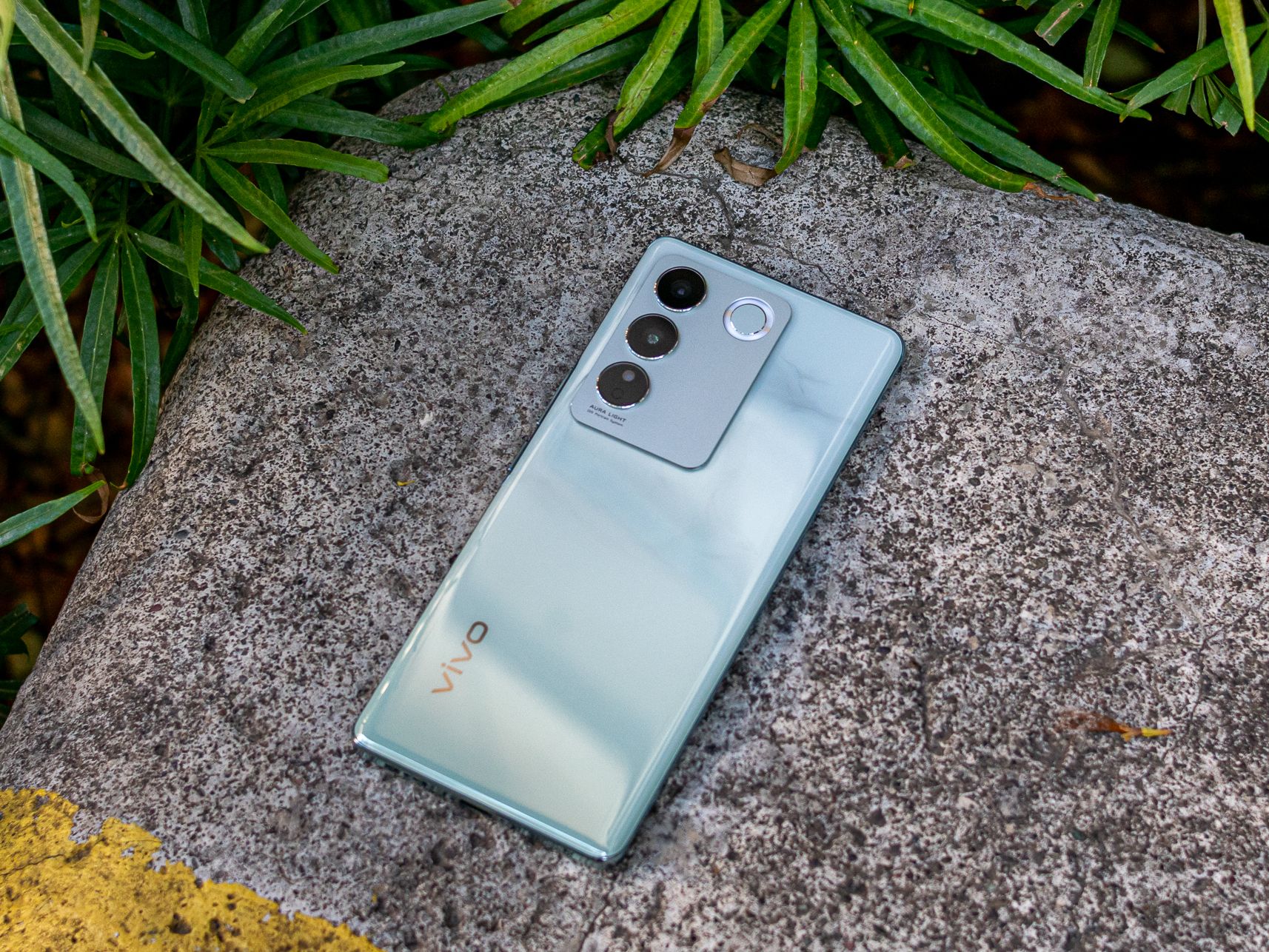 Vivo V27 review: A step forward in Vivo's mid-range line