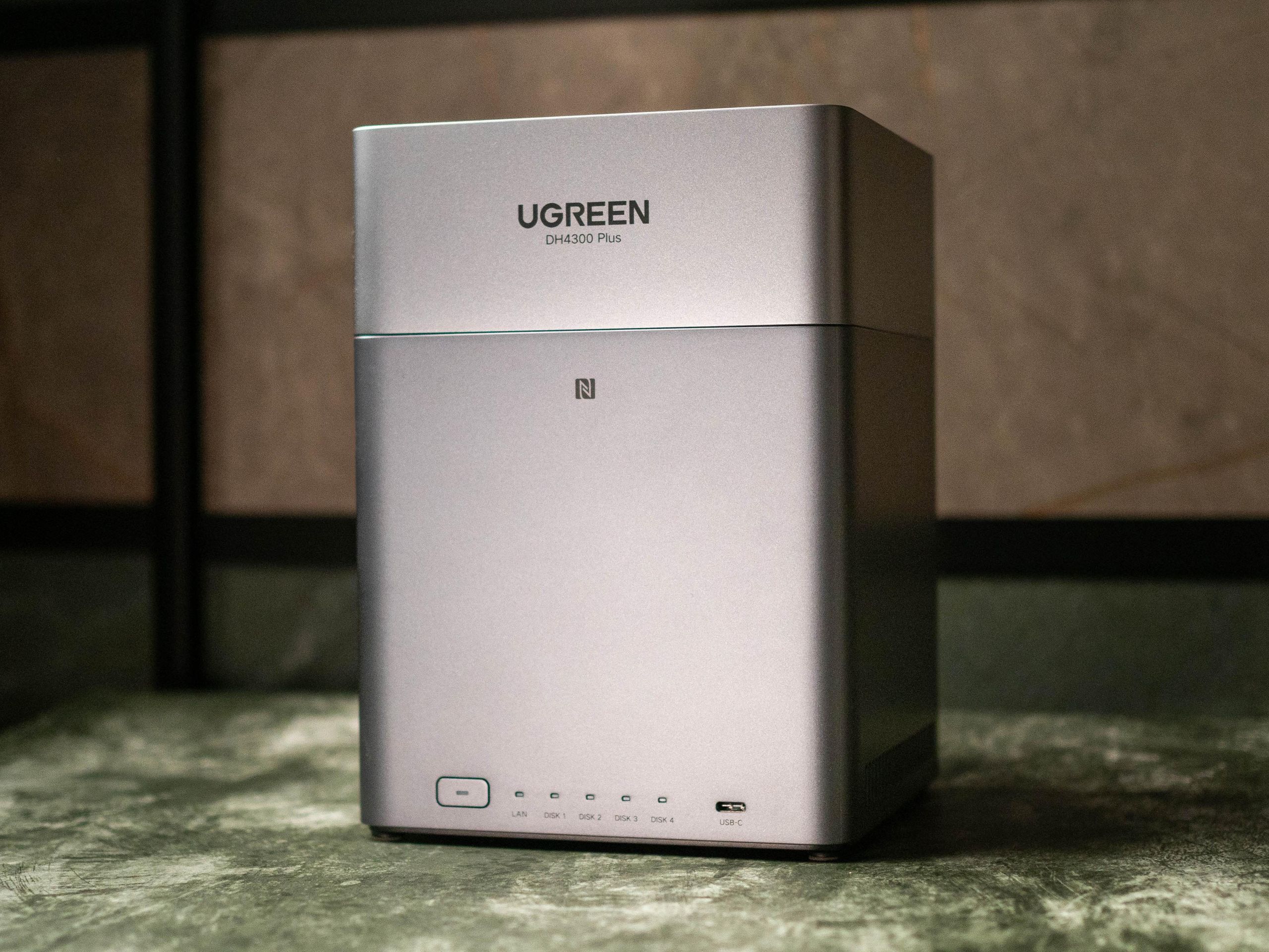 使用短め UGREEN NAS DH4300 Plus 2 Bay Home NAS Server | 64TB Private cloud storage – UGREEN NAS US