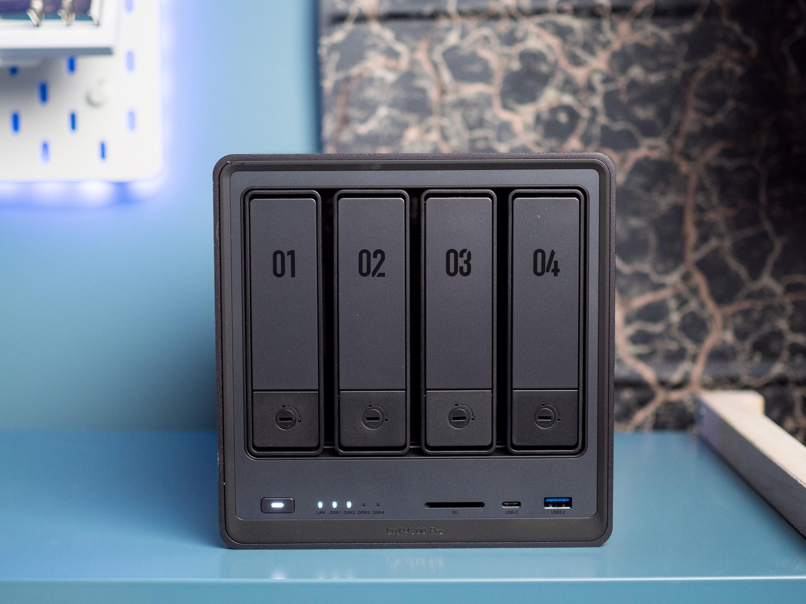 『新品未使用品』UGREEN DXP4800 4ベイNAS UGREEN DXP4800 Pro review: This is the best 4-bay NAS you can get