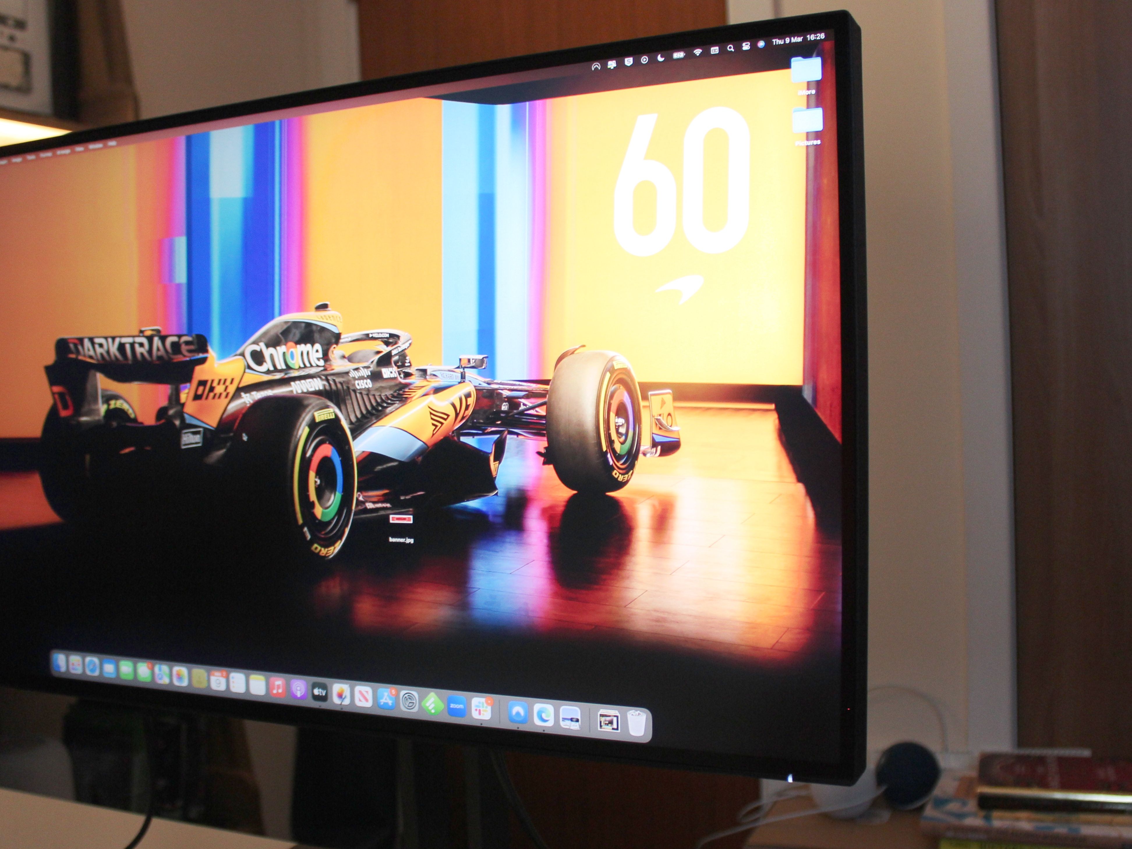 PHILIPS - 4kモニタ 4K Ultra HD LCD monitor 276E8VJSB/27 | Philips
