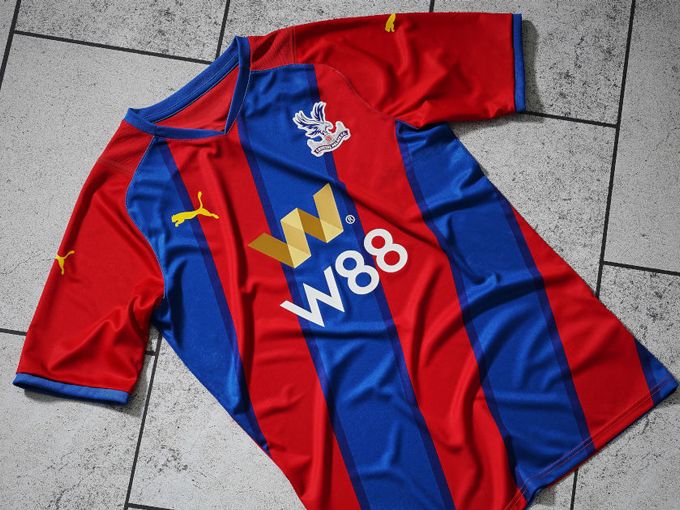 Palace Multi Option Footie Jersey L 新品 MULTI OPTION FOOTIE JERSEY | PALACE SKATEBOARDS