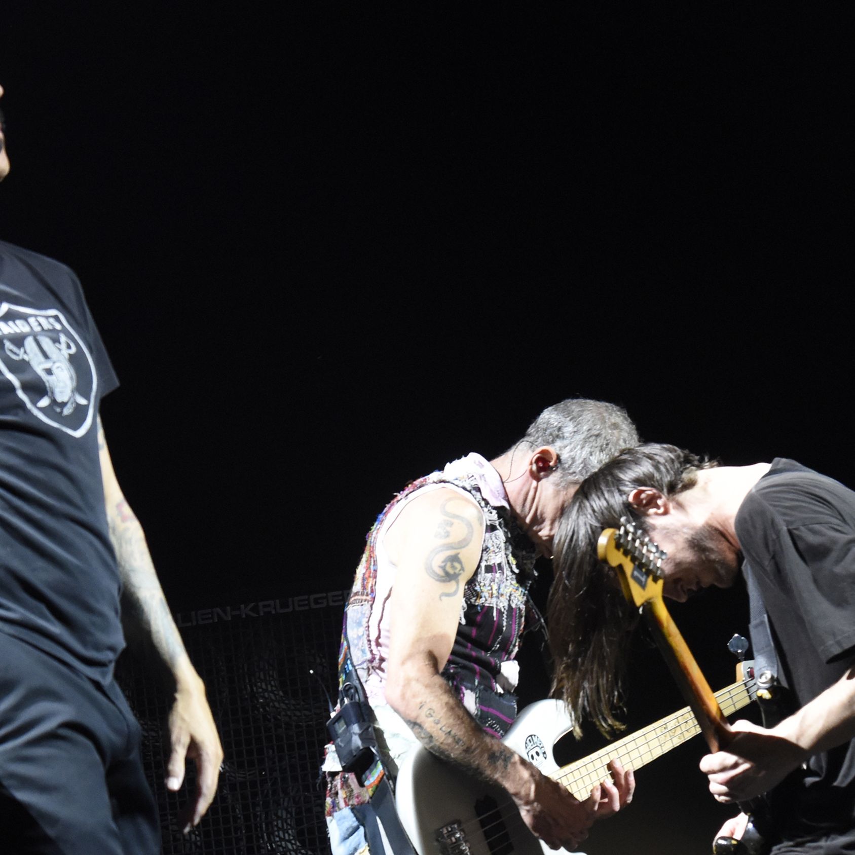 Watch the Red Hot Chili Peppers Cover Jimi Hendrix, Allman Bros