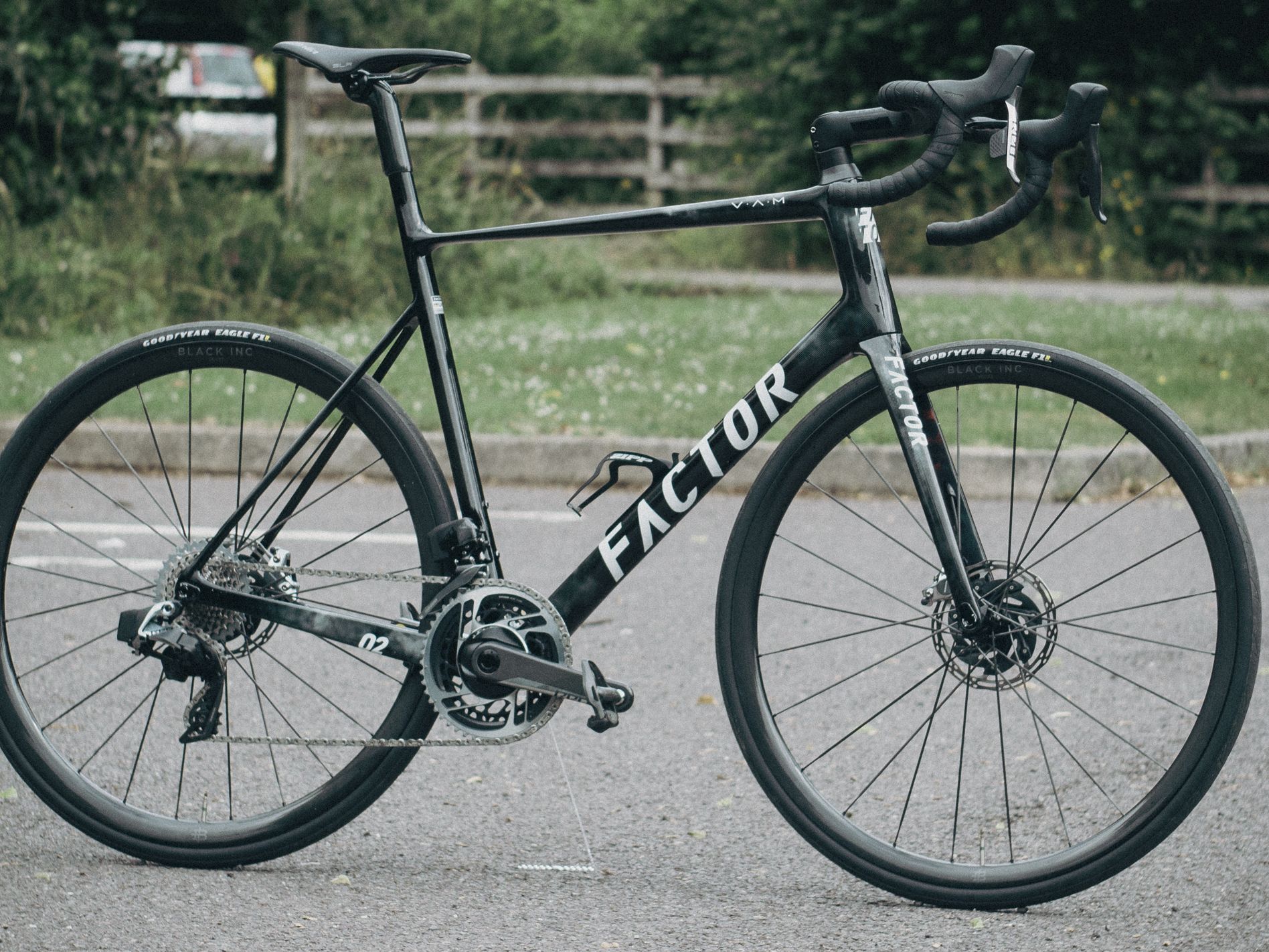 Factor O2 VAM review: A racy featherweight you'll buy with your
