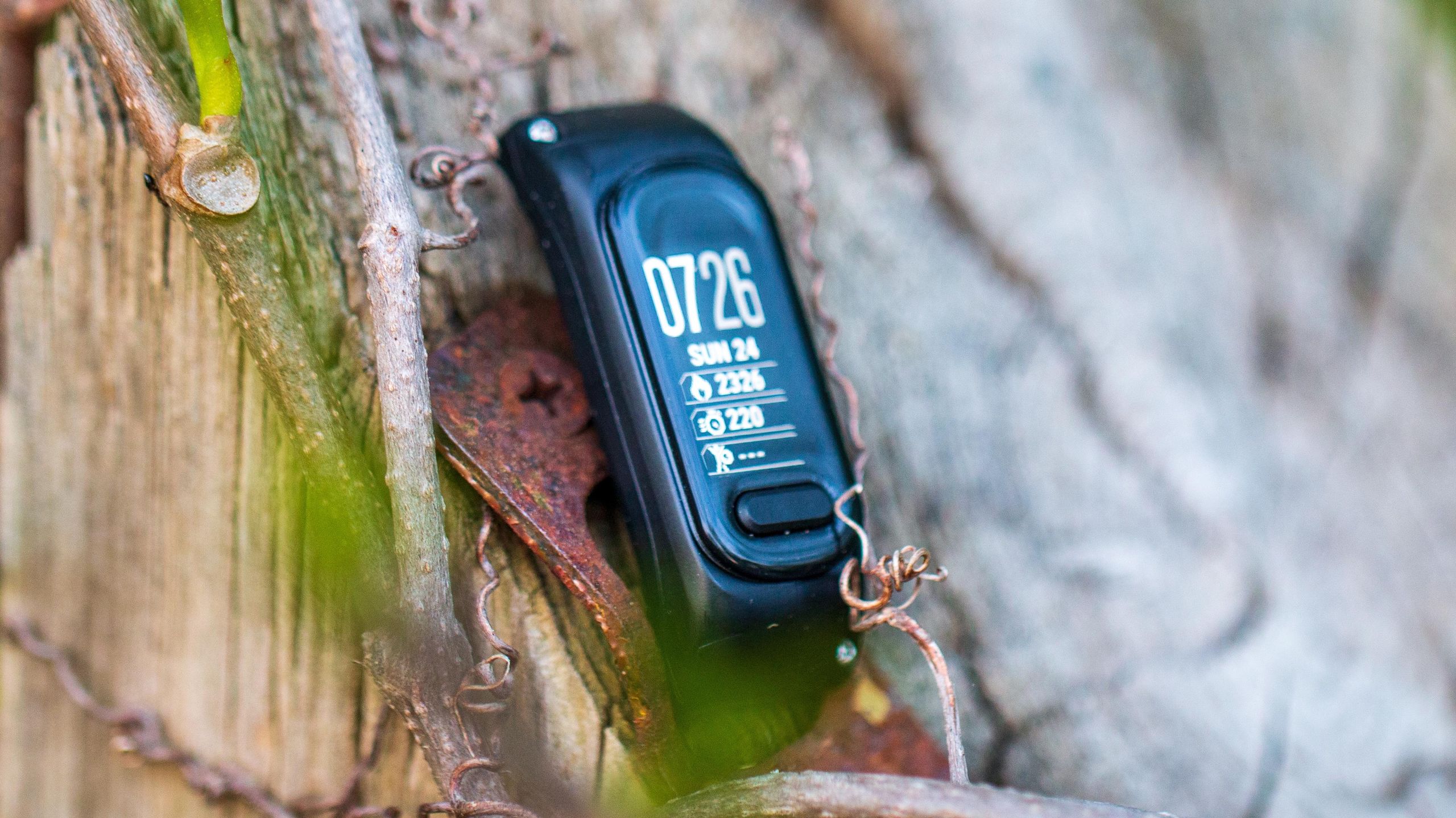 GARMIN　vivosmart 5 Black S/M 【ビボスマート5 】 Amazon.com: Garmin vívosmart® 5, Fitness Tracker, Long-Lasting