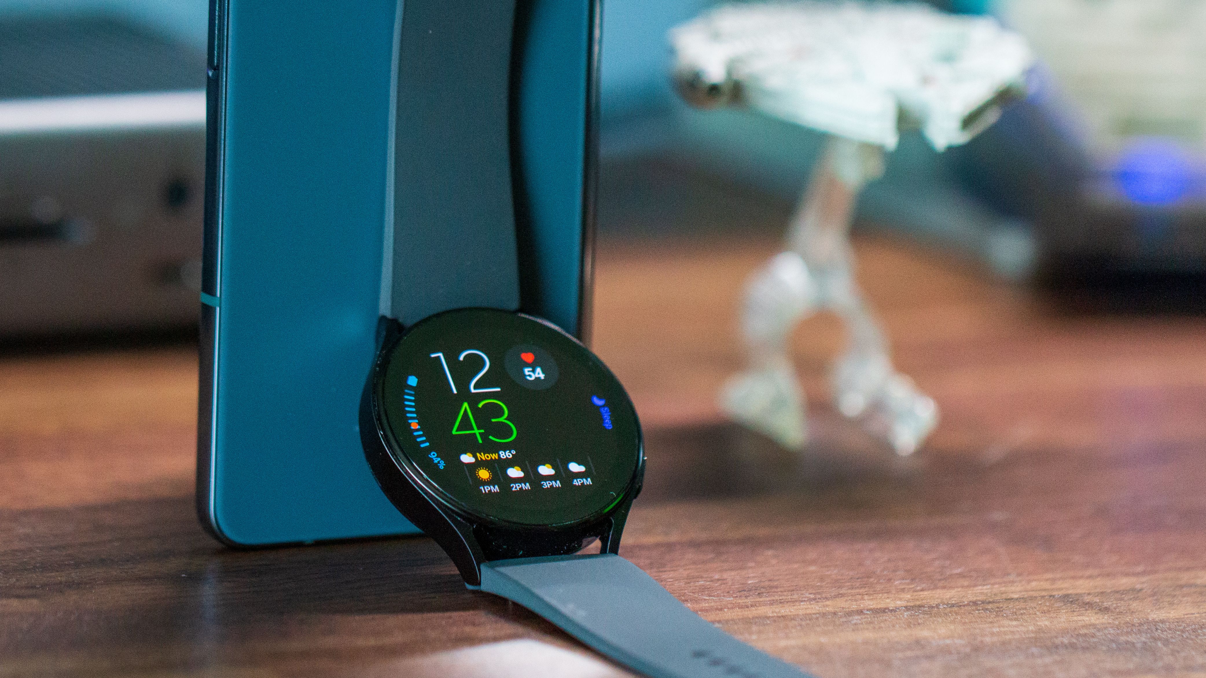 Samsung Galaxy Watch5 ブラック Samsung Galaxy Watch5 pro(45mm) - Black | Samsung Jordan