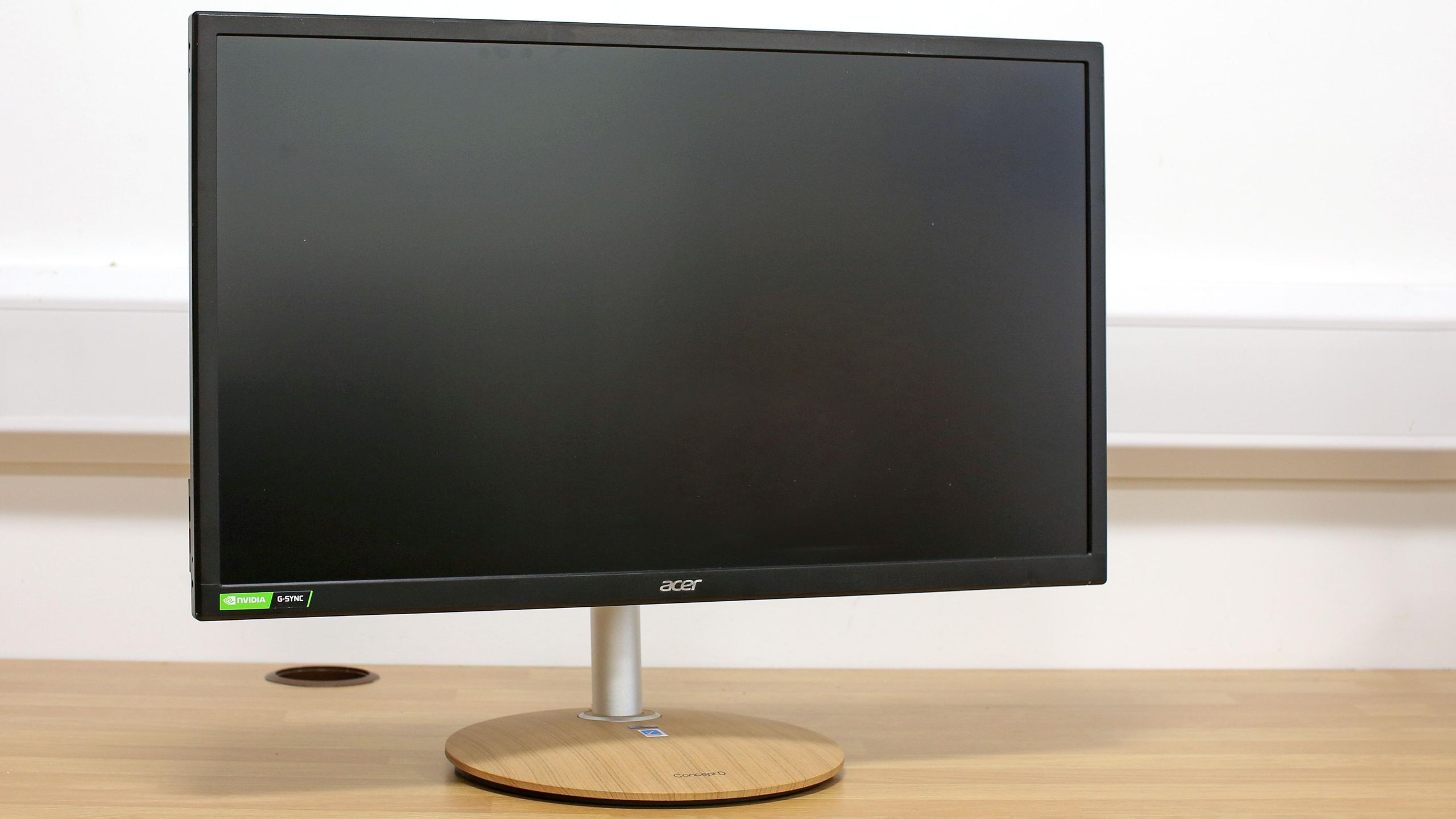 ディスプレイ・モニター本体 acer conceptd CP3271k monitor YU8JzjZ36T5pFCkqT7AiqC.jpg