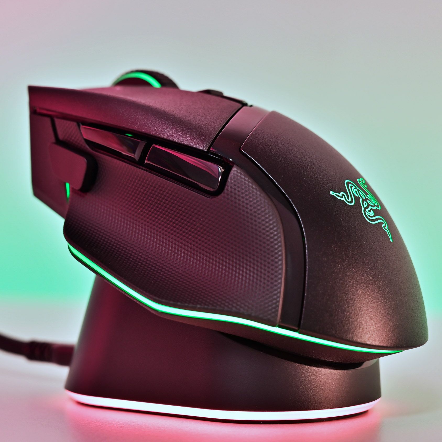 Razer Basilisk V3 Pro + Mouse Dock Pro, USB/Bluetooth (RZHB