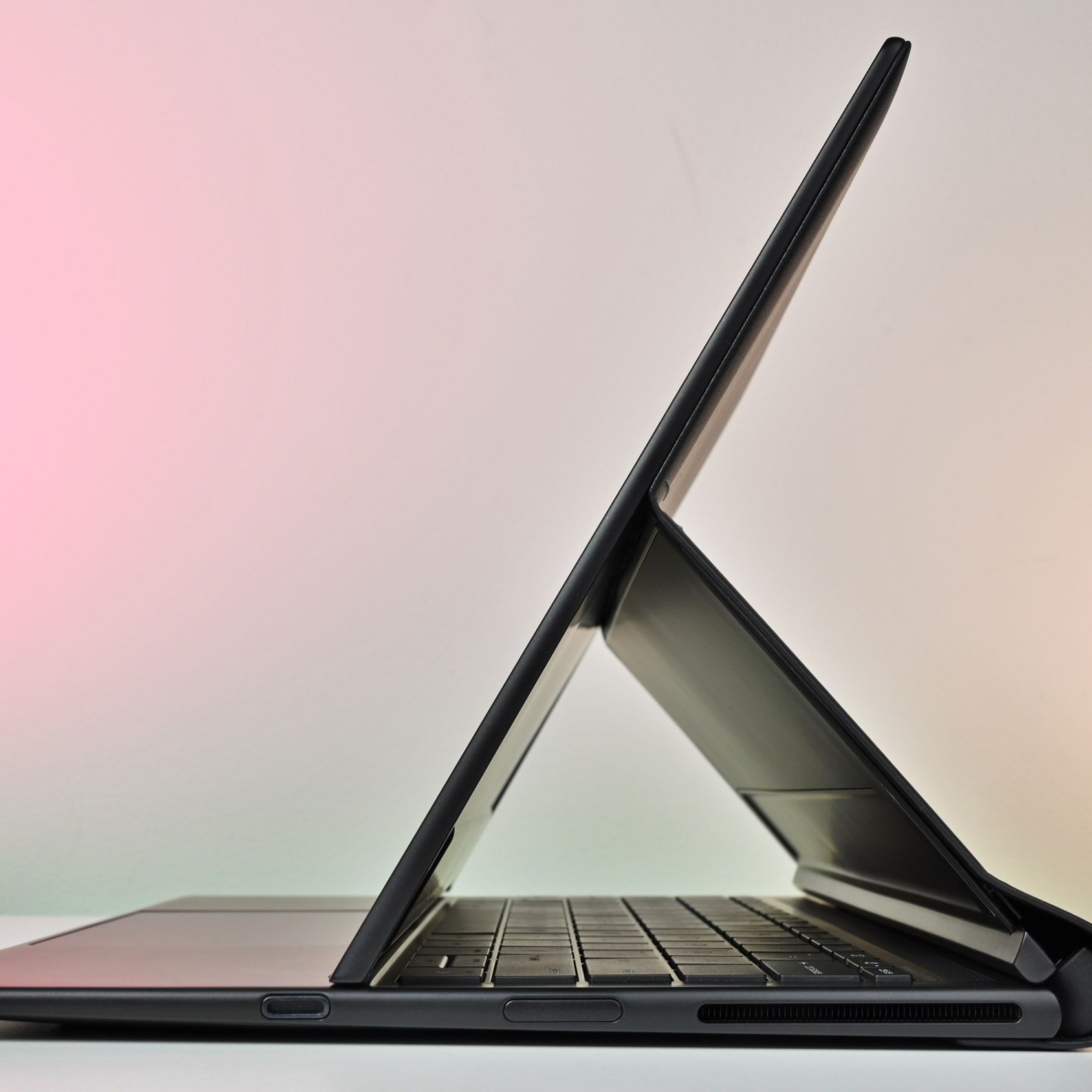 Windowsノート本体 HP Dragonfly G3 i5 16GB 256GB LTE Office 4129PWXLzDL._UF350,350_QL50_.jpg
