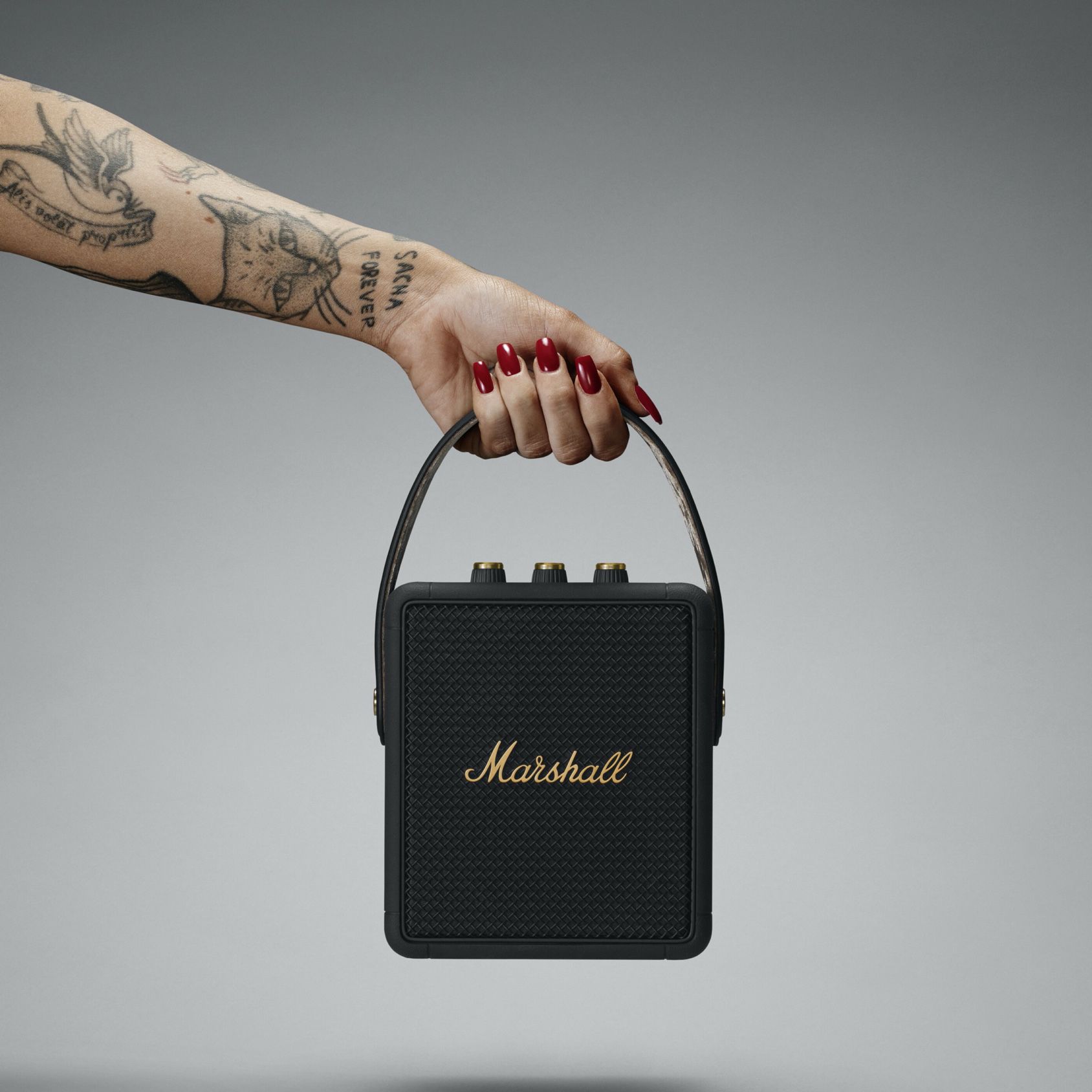 Marshall adds the classic Brass and Black colour scheme to its