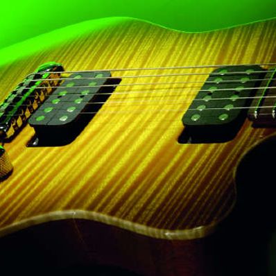 ギター Tom Anderson Atom 1d1955d5c2cc58afa08f152acd39f3