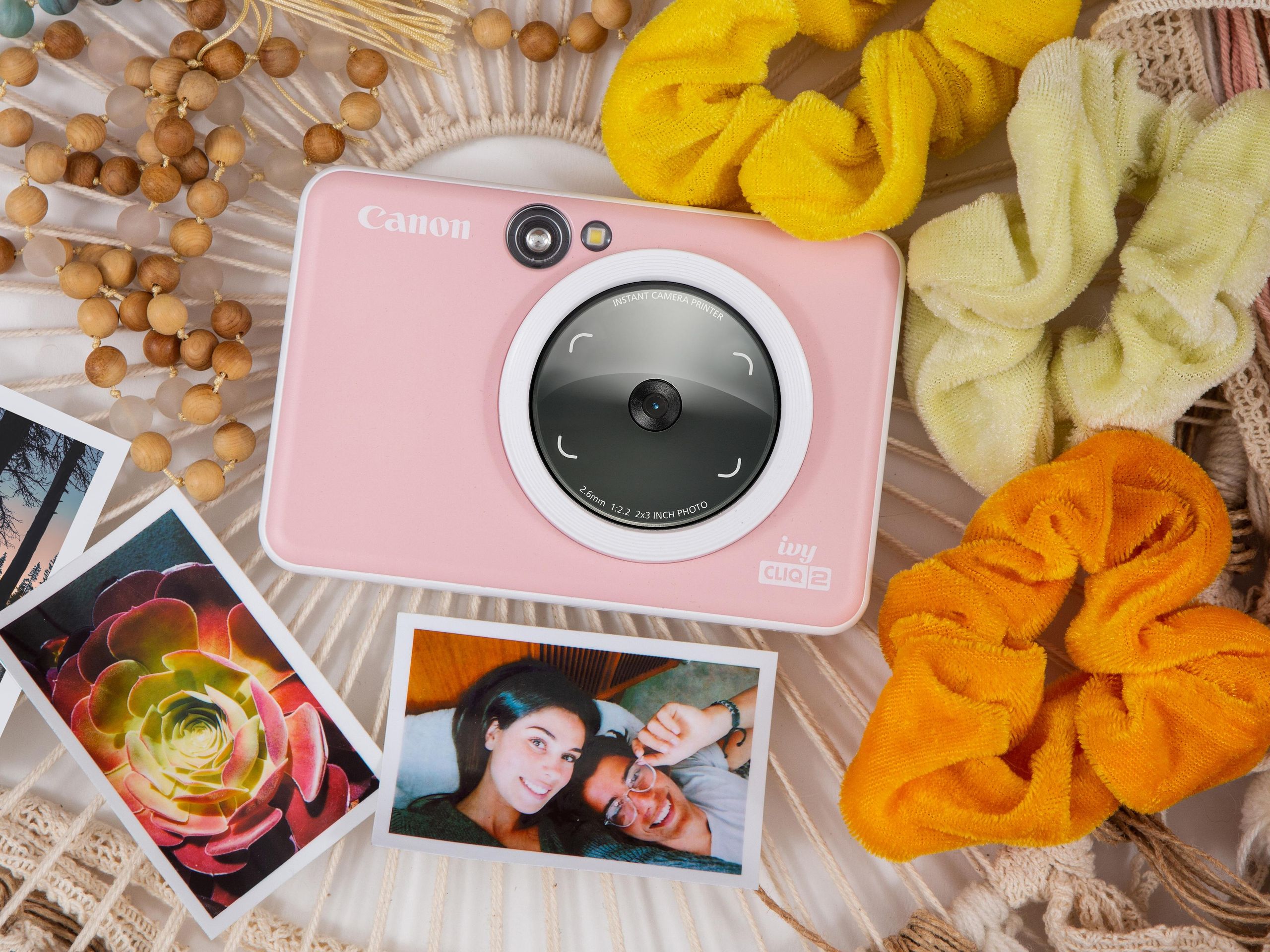 Canon makes instant improvements to its fun-loving Ivy Cliq hybrid