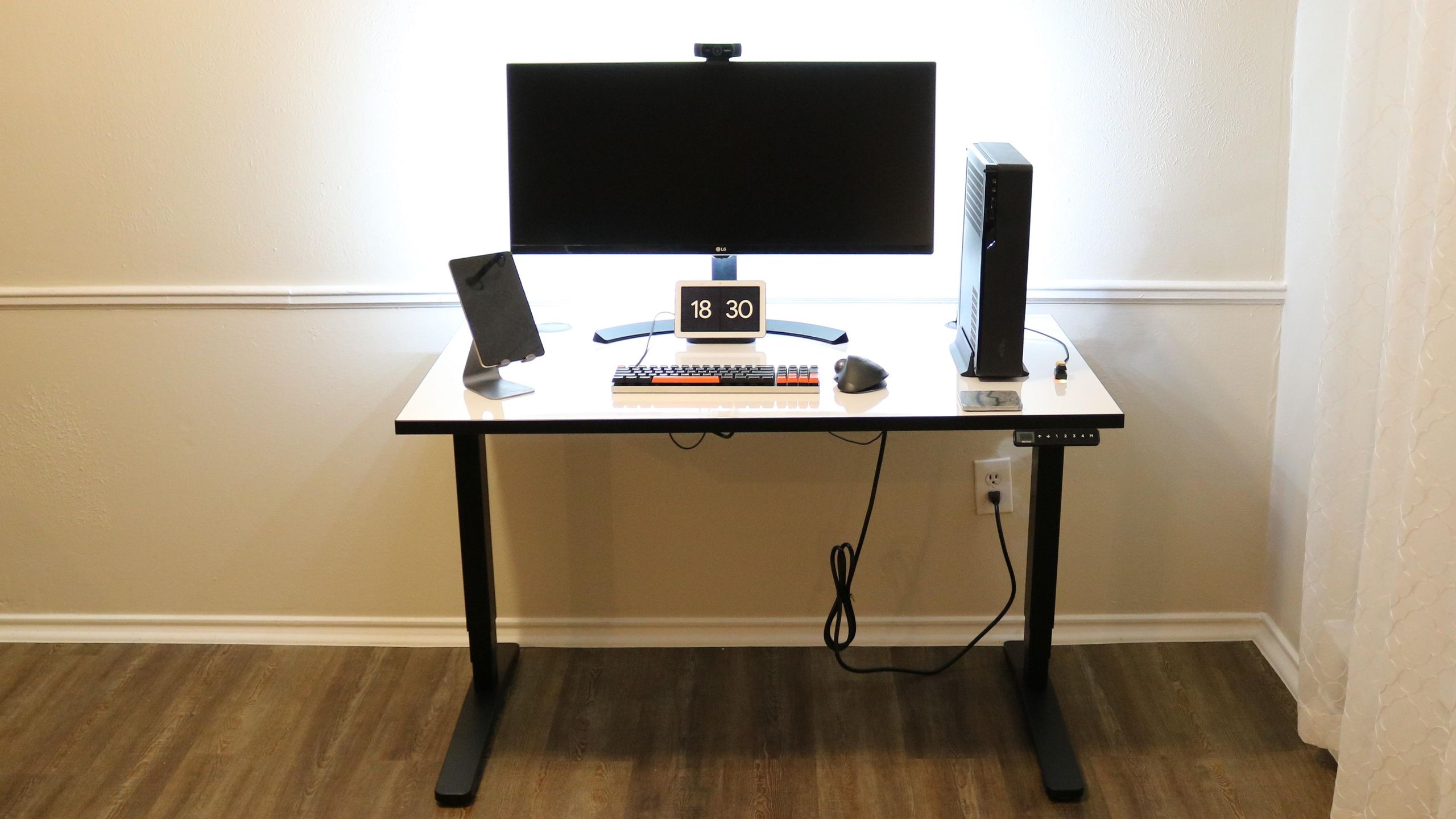 UPLIFT V2 Standing Desk review | TechRadar