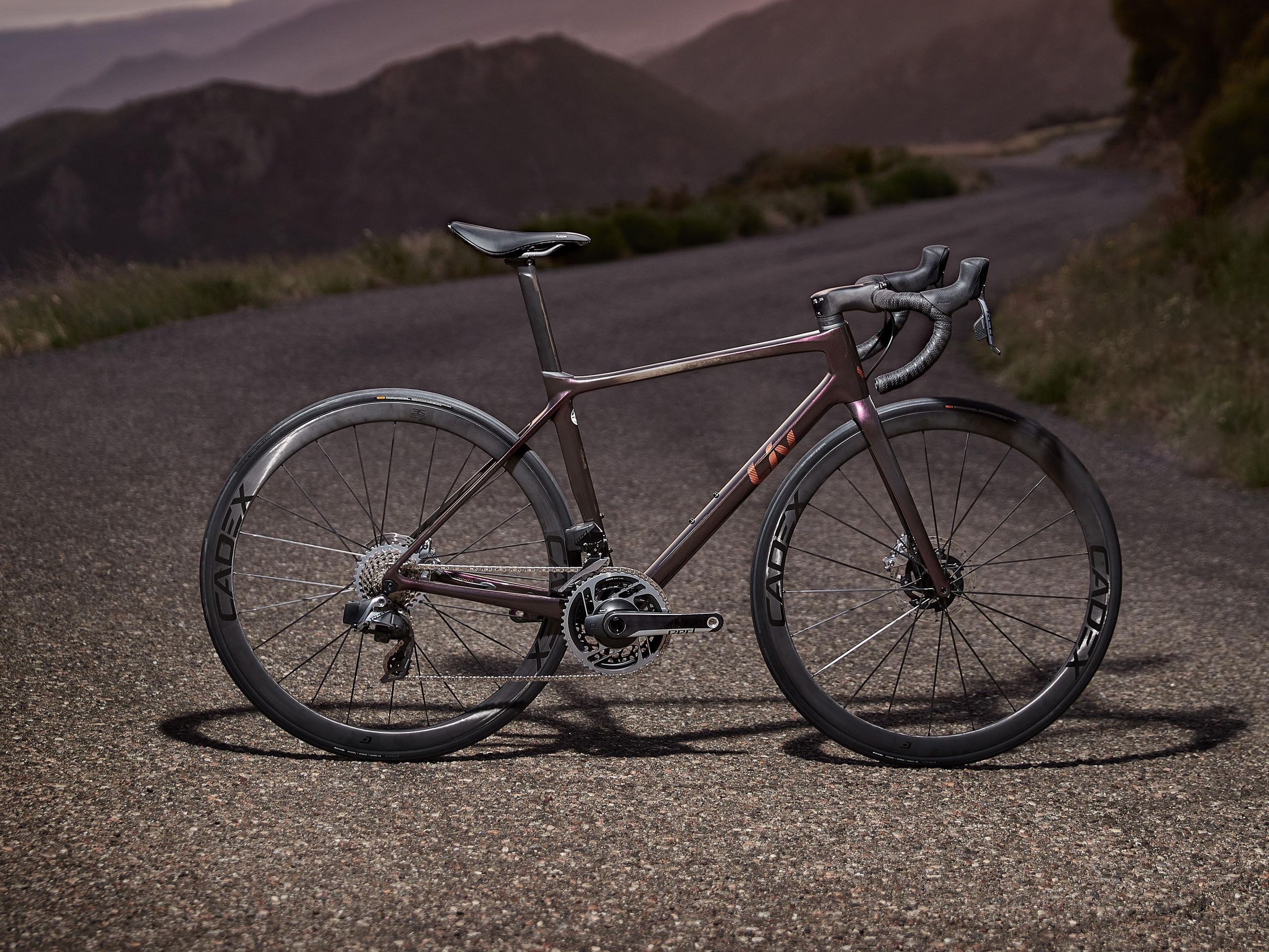 邦楽 liv 3vBzkK7g86WUF6WAHPJ2i6.jpg