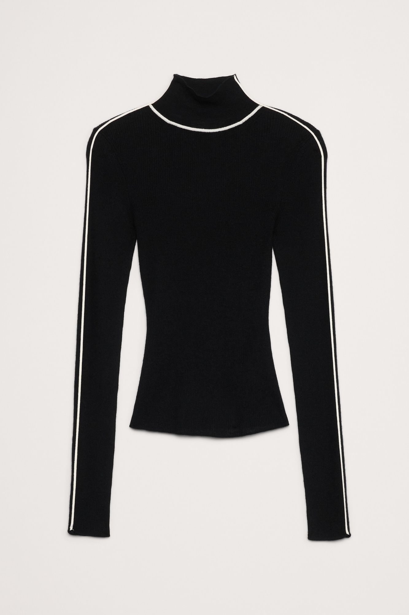 Featherweight Cashmere Turtleneck