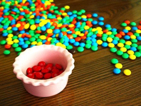 ｍ＆ｍ’ｓ　レッド ドラキュラクッキー/キャンディ　廃盤 yVCVqjABb2QMY4xnrecDcM.jpg