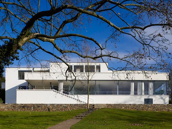洋書 Mies van der Rohe: Vila Tugendhat Brno VILLA TUGENDHAT - MIES VAN DER ROHE