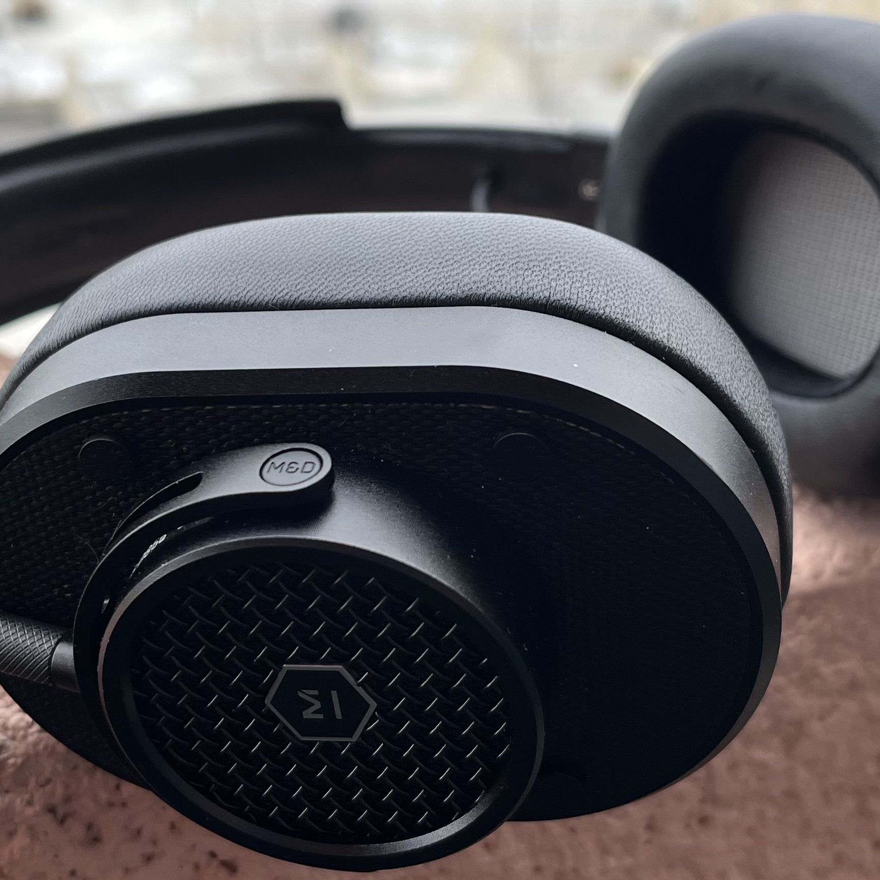 Master & Dynamic MH40 review: expensive but worth it | T3