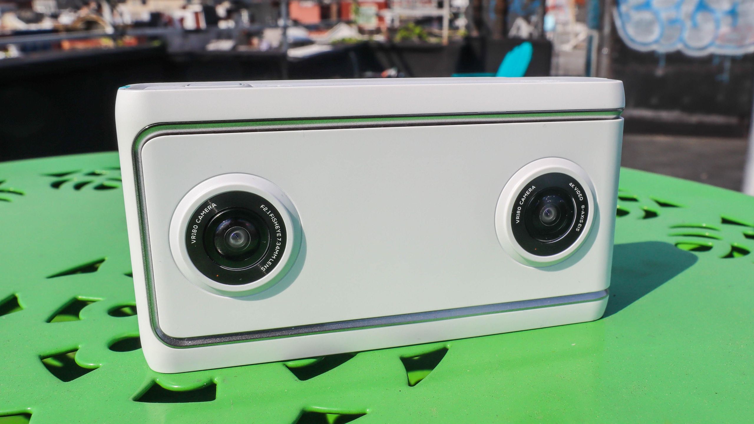 Lenovo - Lenovo Mirage Camera with Daydream VRカメラ qqqjynvtDKpU8CFkMXs9VP.jpg