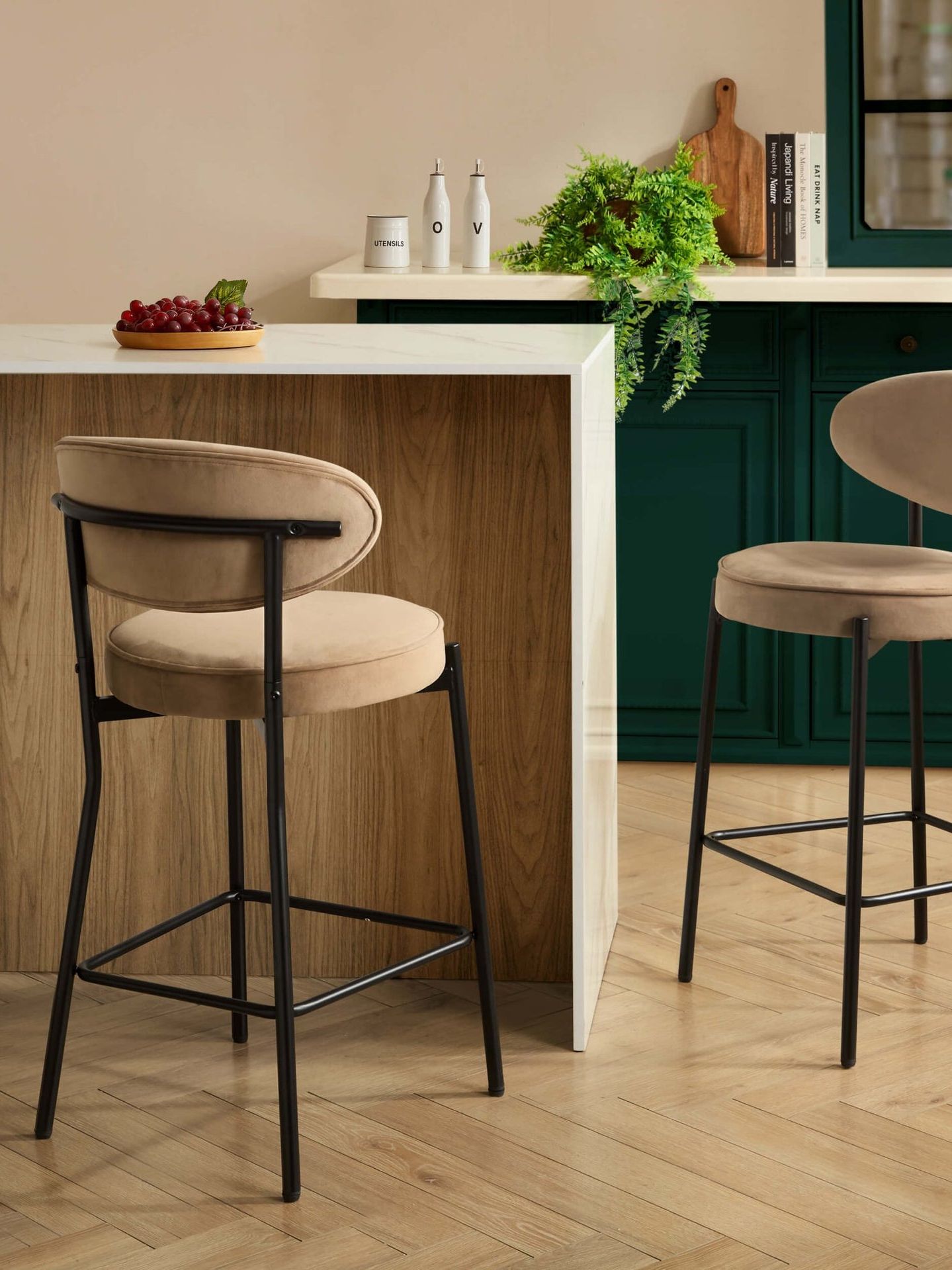 Mia Set of 2 Barstools - Latte