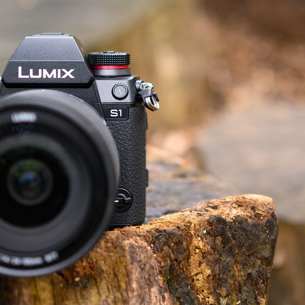 Panasonic-Lumix-S1-lead.jpeg