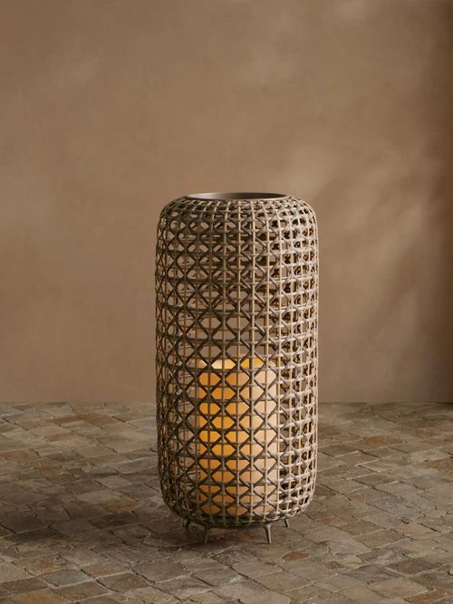 Noale Outdoor Lantern