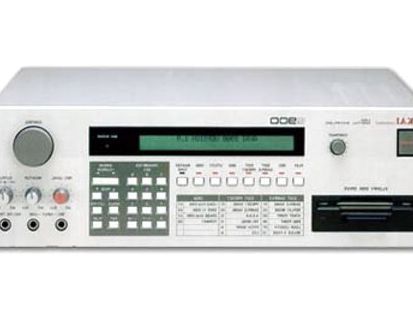 値下げ可!最終出品!! ★名器 AKAI S950★ フロッピーエミュレター搭載 LCD画面 電源3芯改造 美品