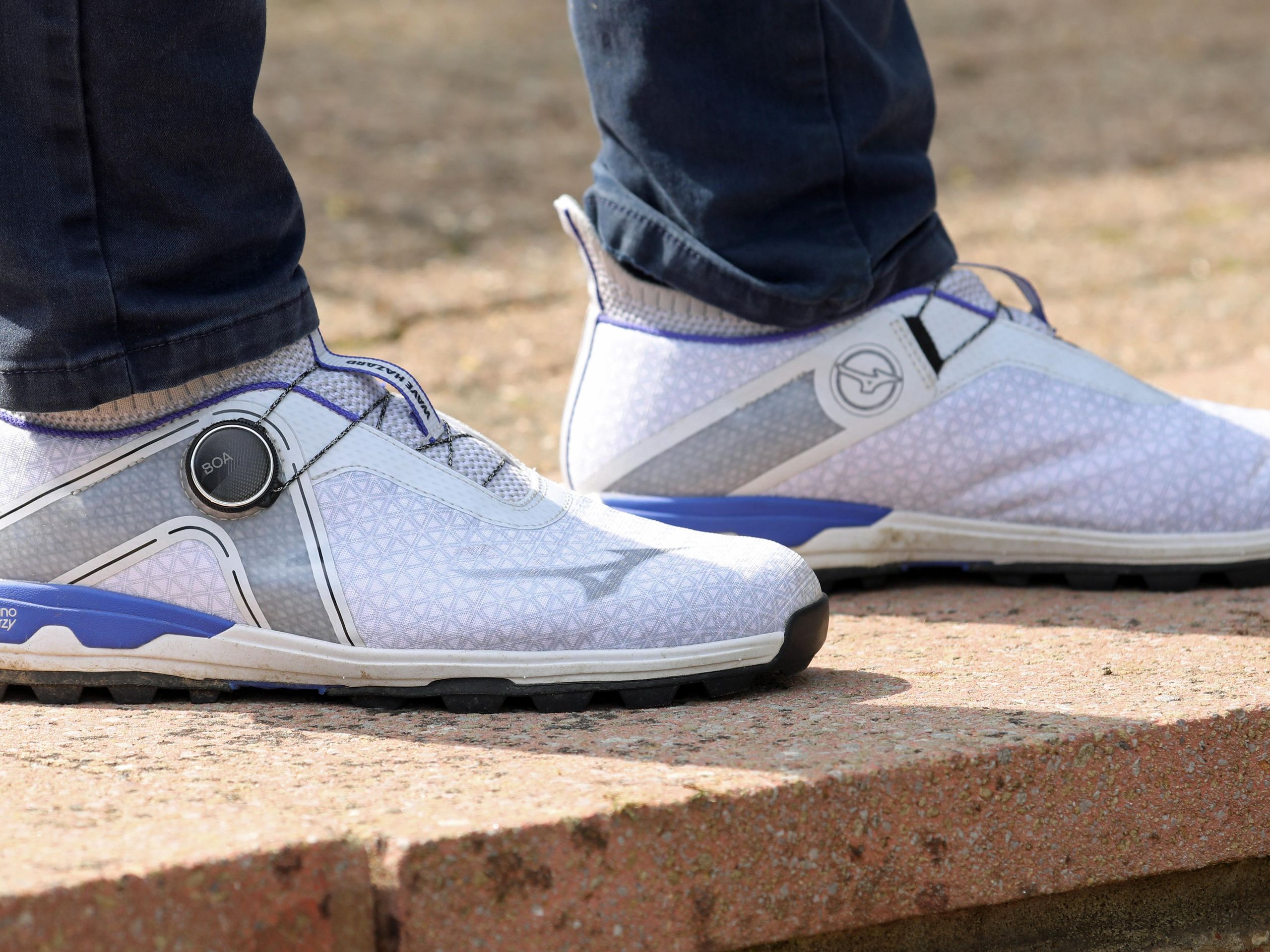 Mizuno Wave Hazard ゴルフシューズ 26cm ドライヤー付き NfUxuwXeyHrwcFYVW3eV3J.jpg