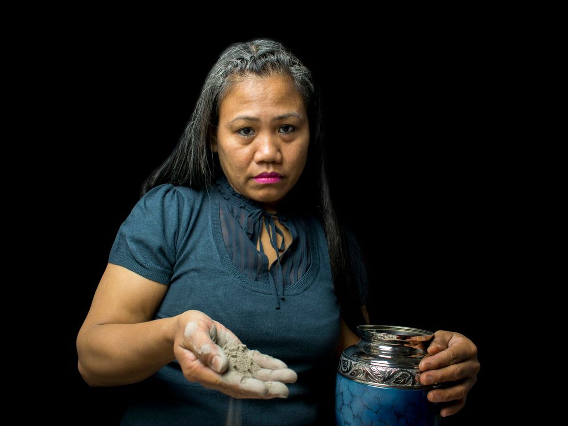 Can You Neutralize Cremation Ashes: How To Make Cremains Safe For Soil |  Gardening Know How