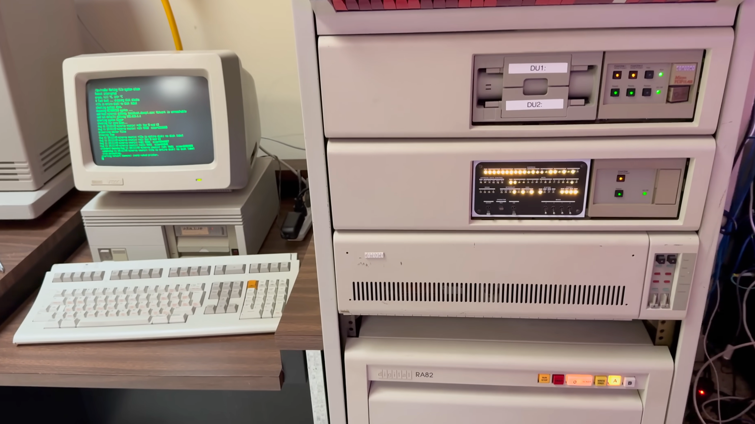 Legendary Windows Pinball developer rescues 200lb magnetic disc