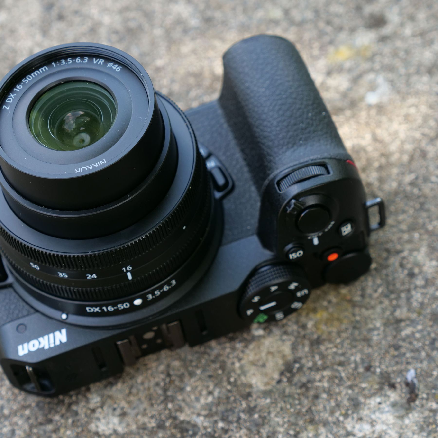 Nikon doesn't make an advanced compact camera anymore, but the