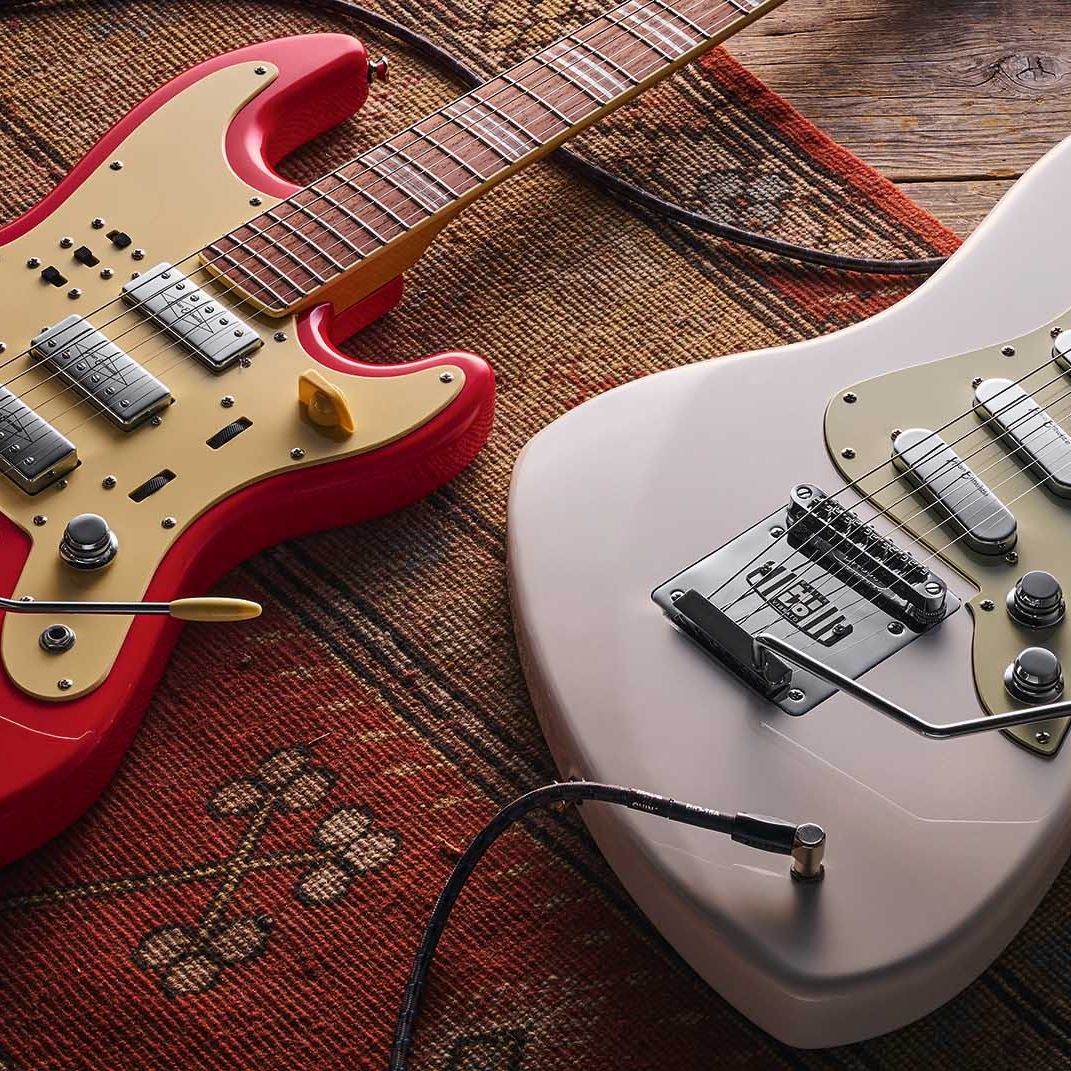 Vintage REVO Galactica and Astrostar review | Guitar World