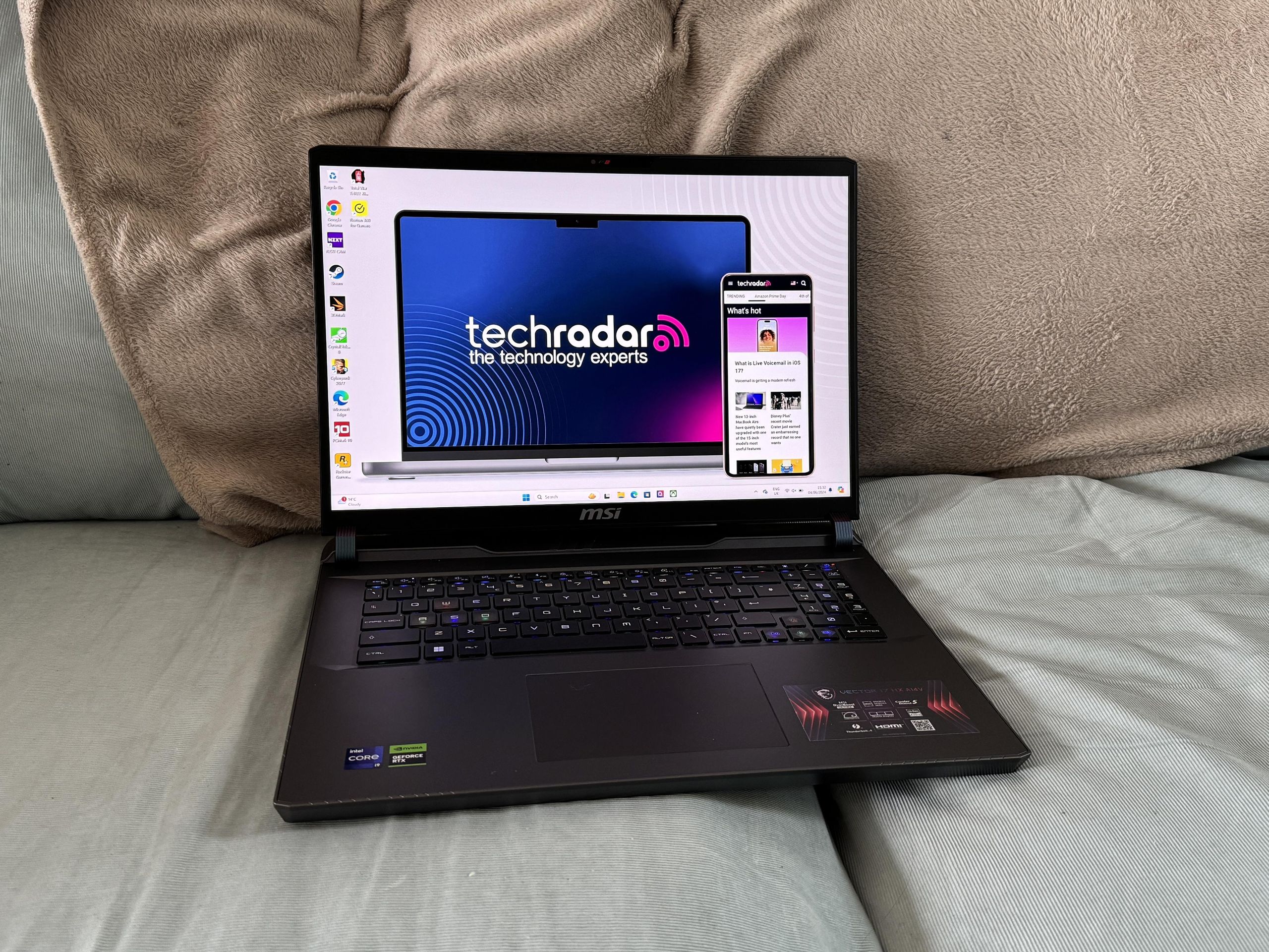 MSI Vector 17 HX: an outdated design can