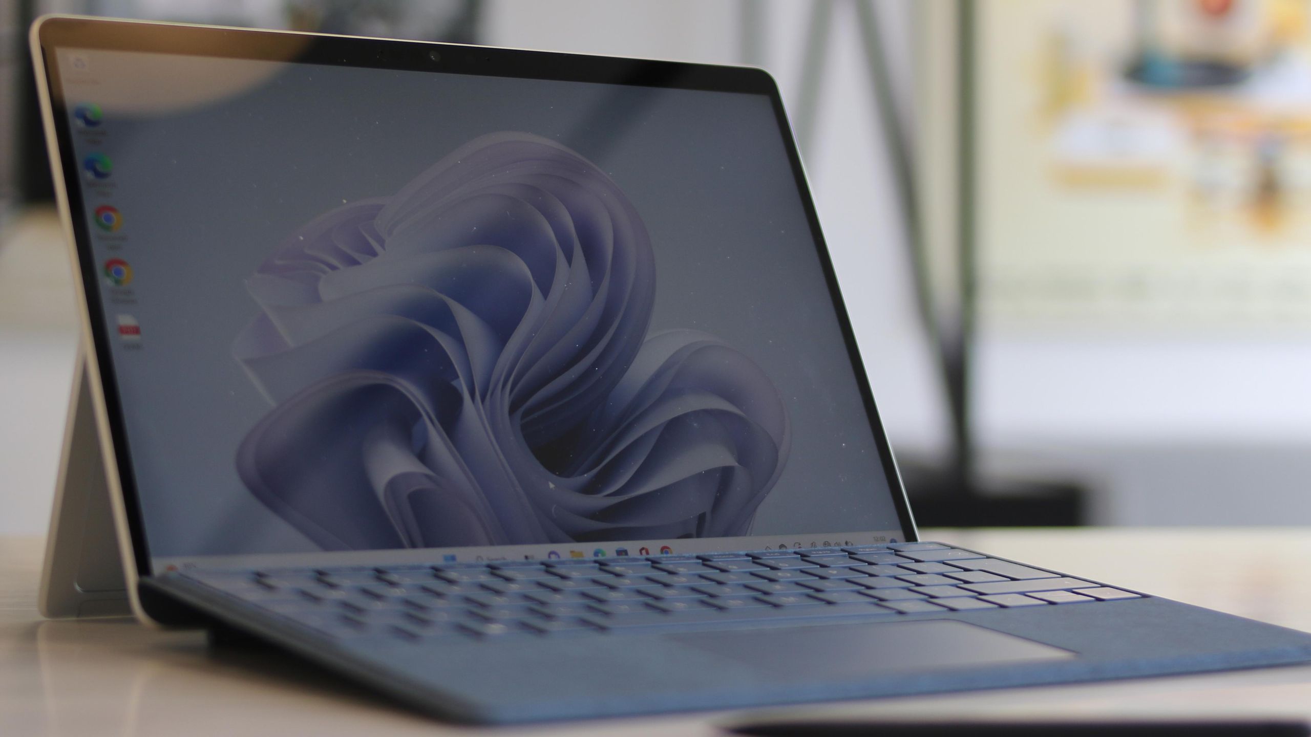 Microsoft Surface Pro 9 i7 review | IT Pro