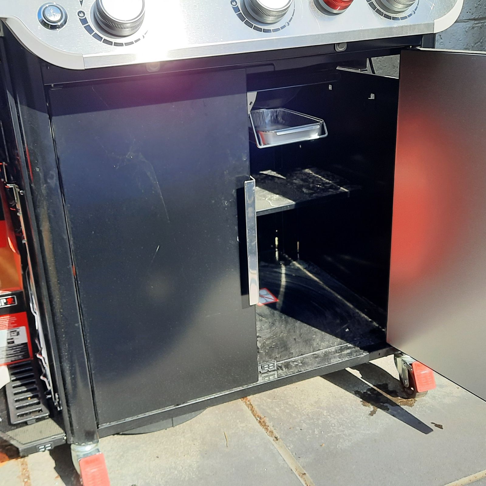 storage under neath the weber genesis 335