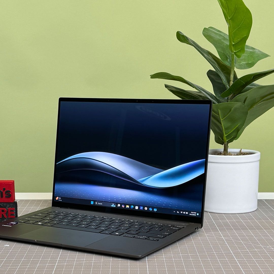 ASUS Zenbook S14 – Lightweight Laptop with Long Battery Life