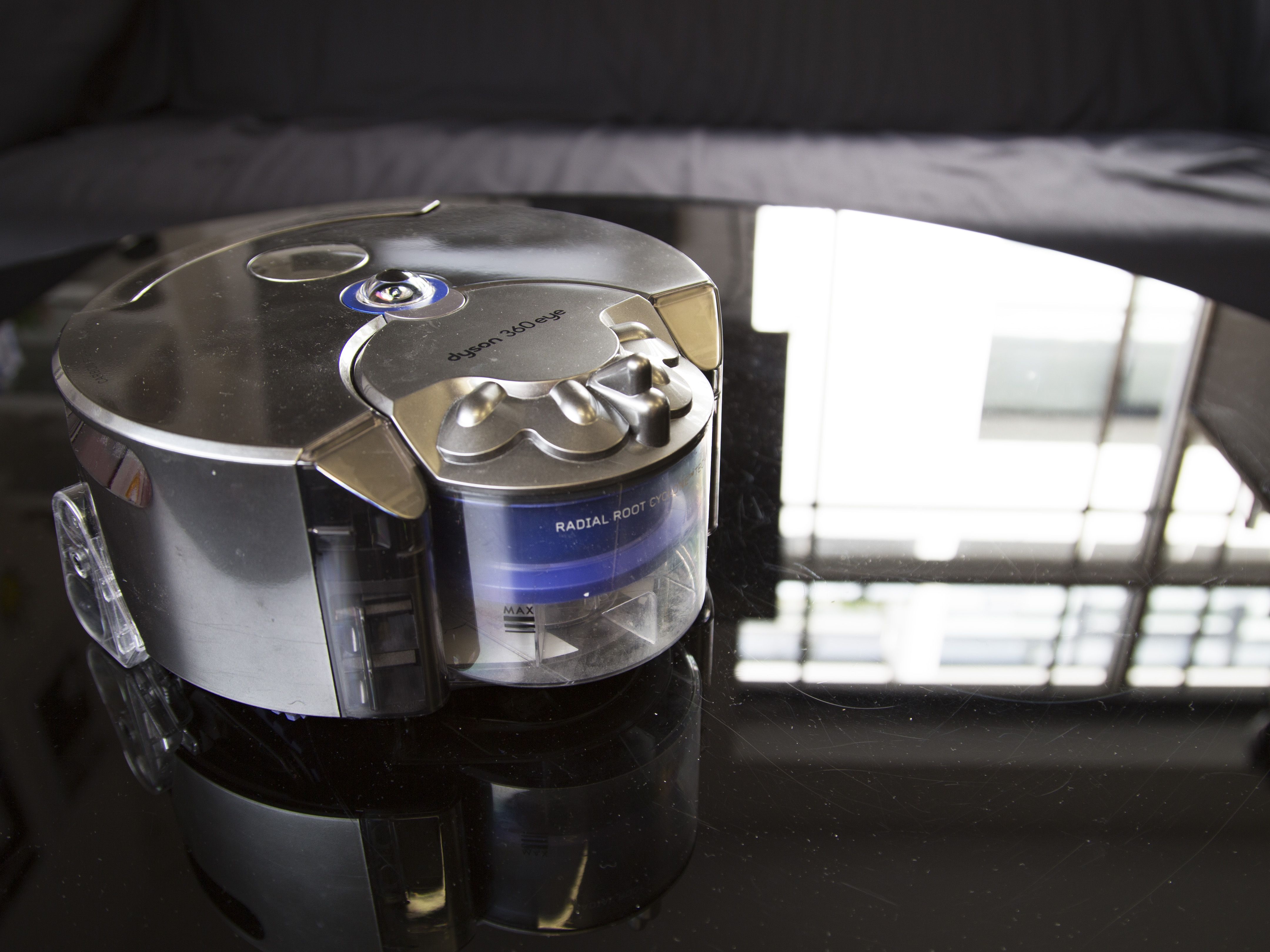 初期不良品 Dyson 360 eye 290106-roboticvacuums-dyson-