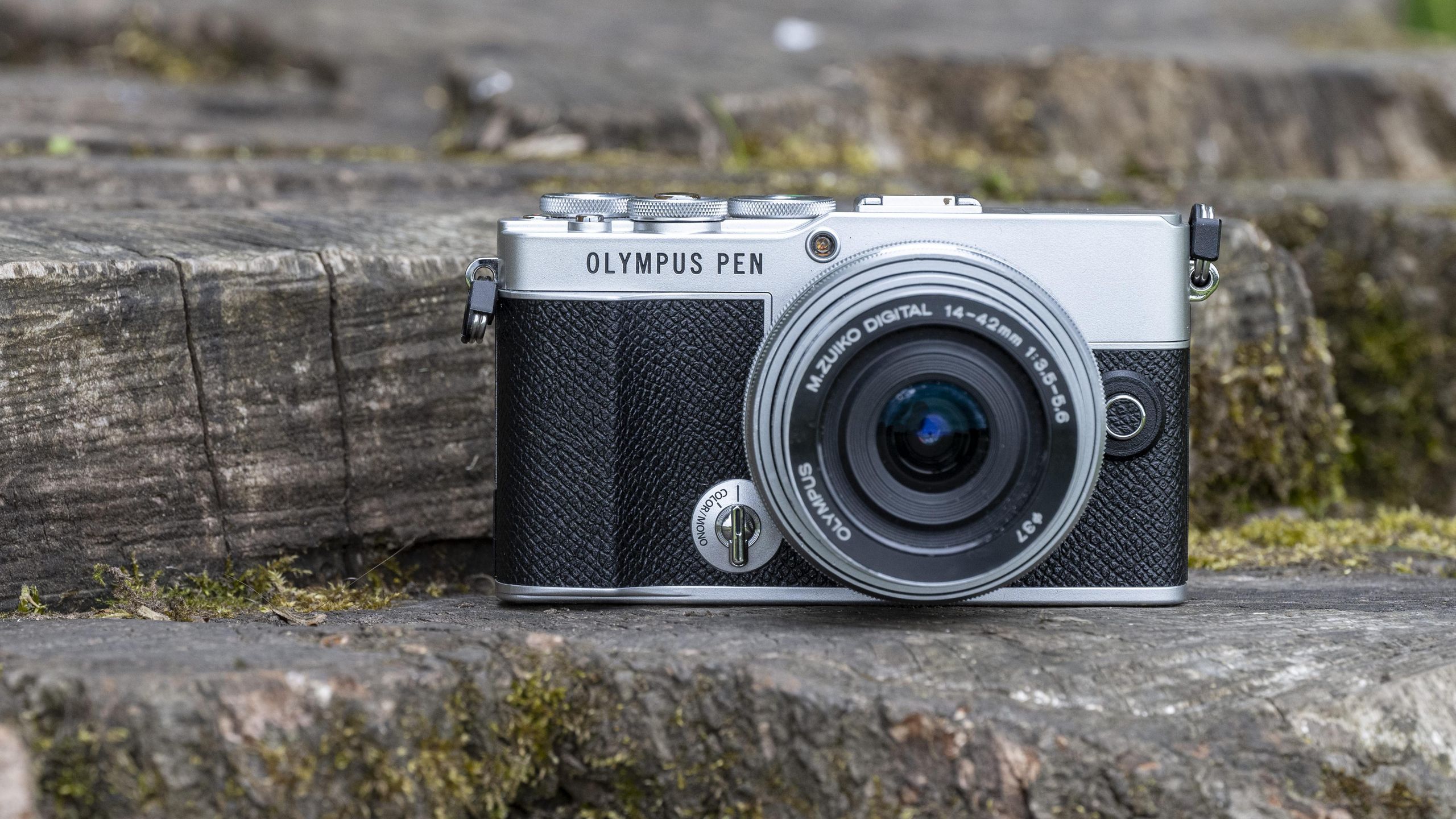 OLYMPUS PEN E-PL8 ブラック ショット回数67 Amazon.com : OM SYSTEM OLYMPUS PEN E-PL8 Black Body Only