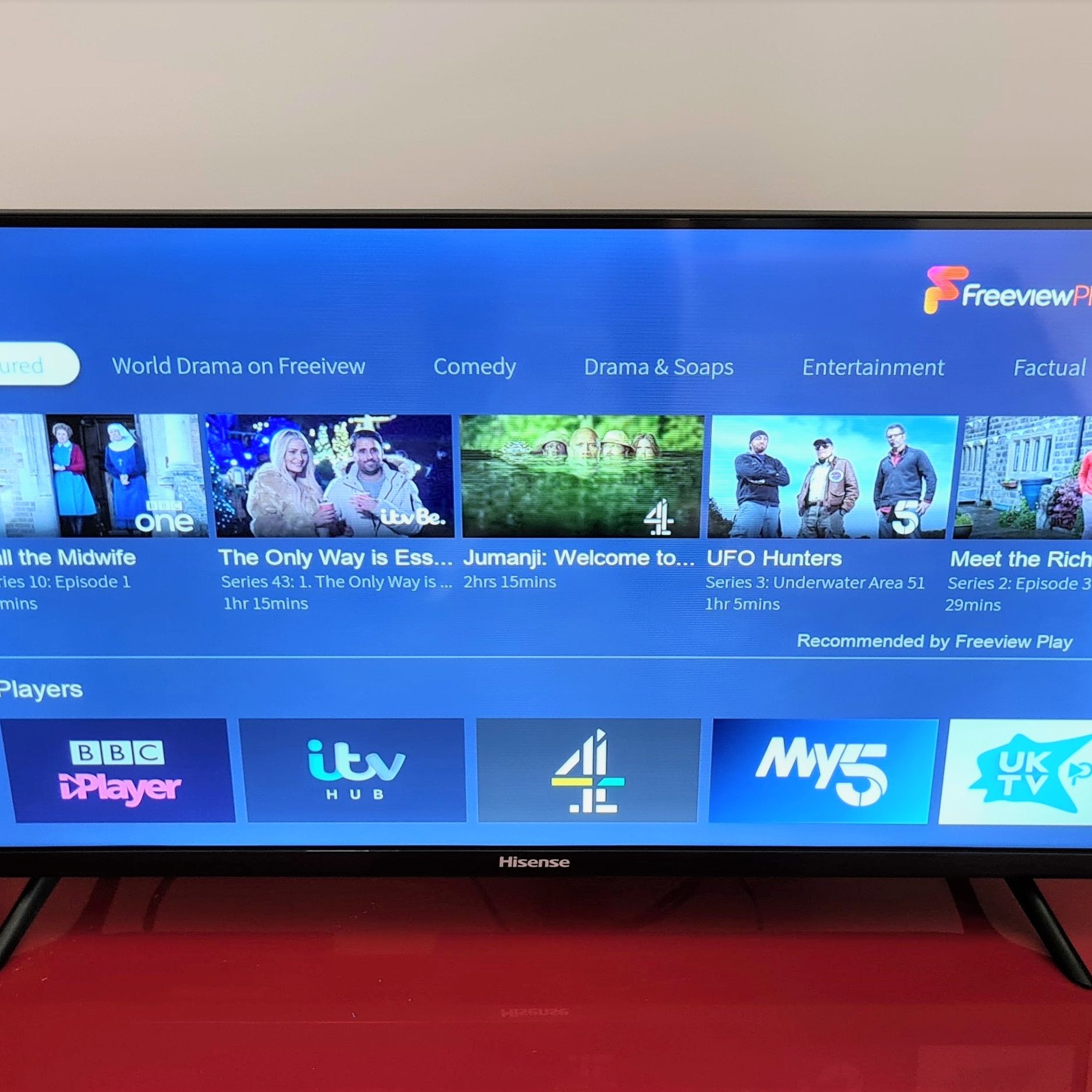 Hisense 32A5600FTUK review: a slim, sleek and smart TV | T3