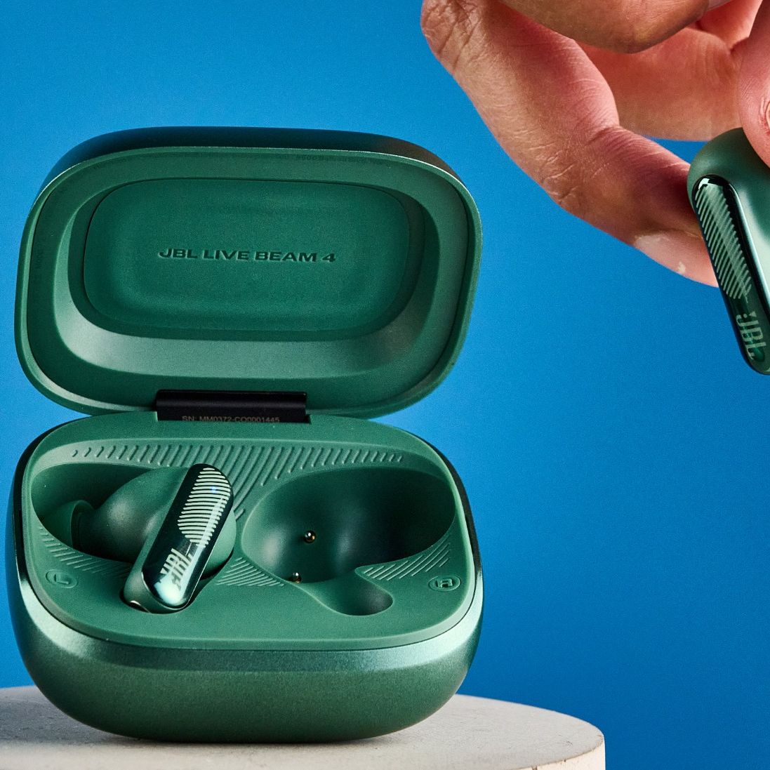 JBL Live Beam 4 review: Dynamic sound and a useful charging case