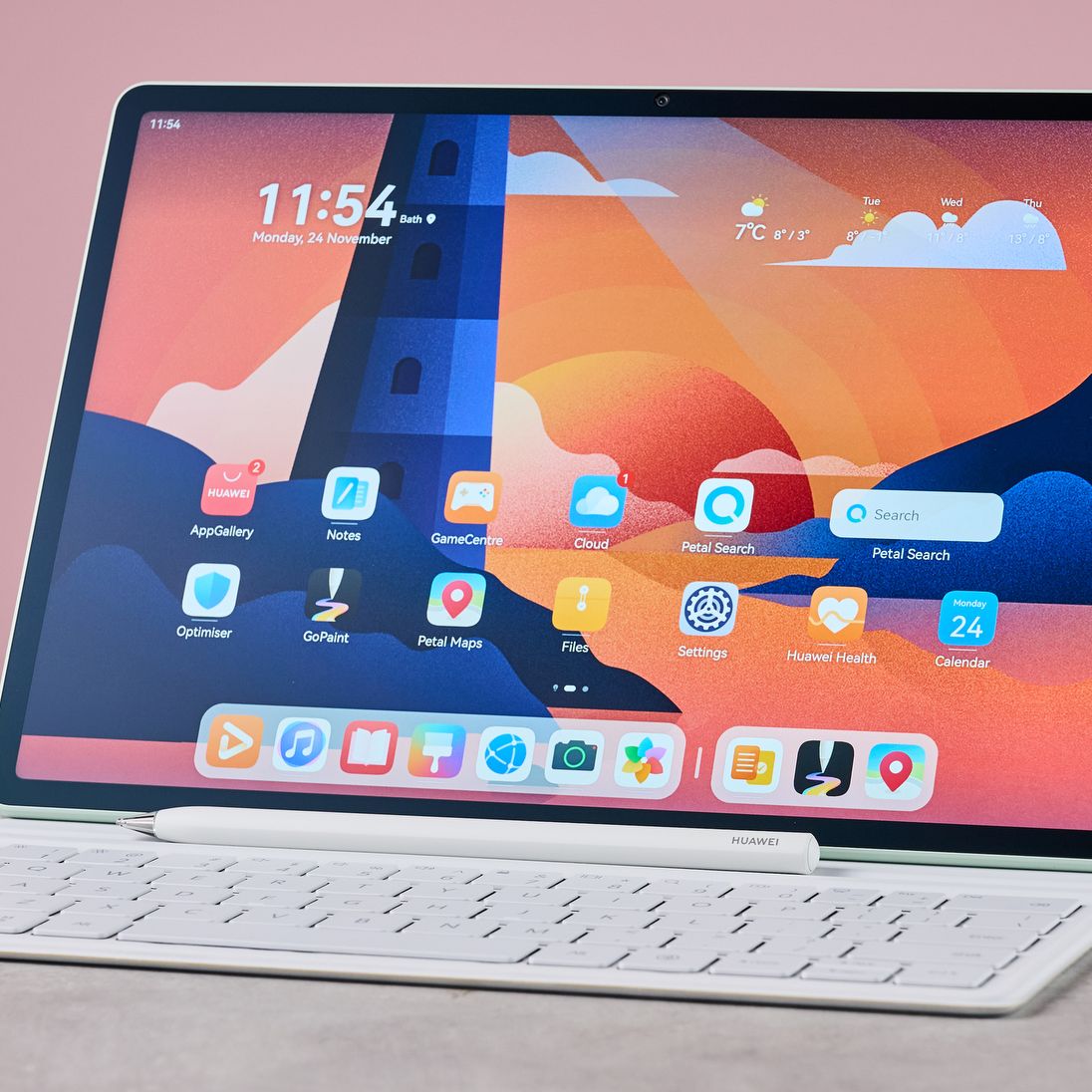 Huawei MatePad 12X 2025 review: this bright tablet hero is undone